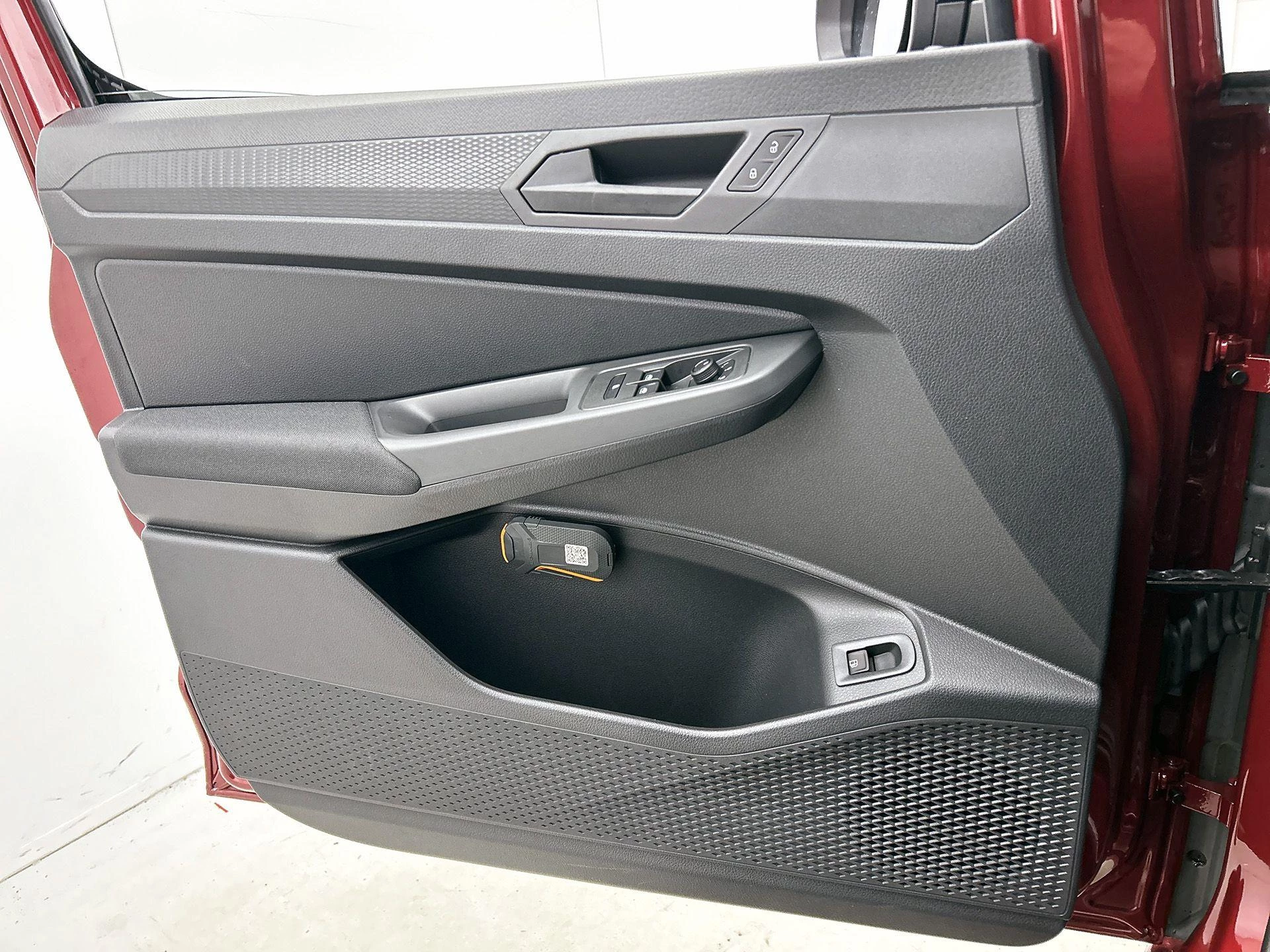 Volkswagen-Caddy-image-25
