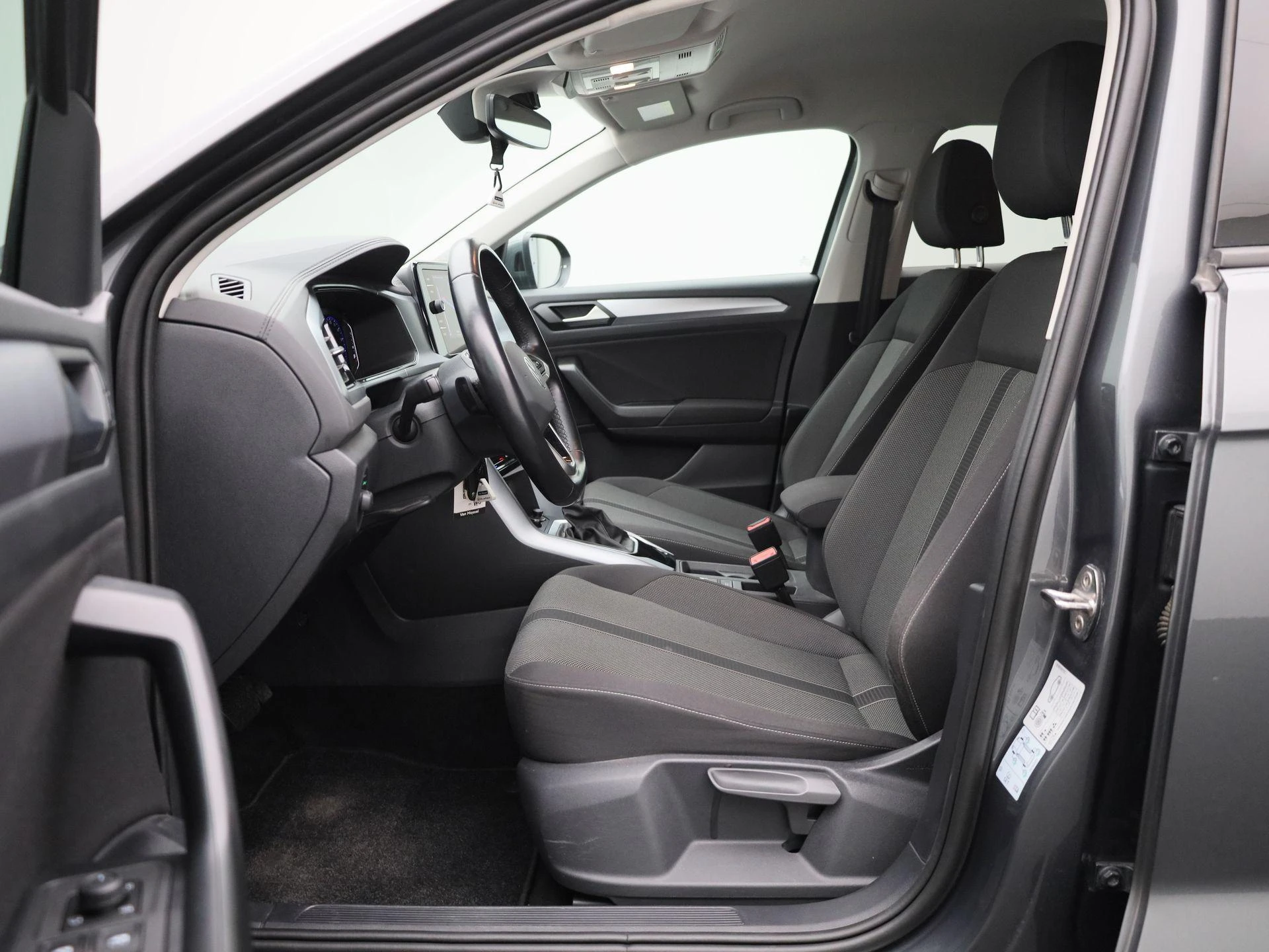 Volkswagen T-Roc 1.5 TSI Life Business 150pk