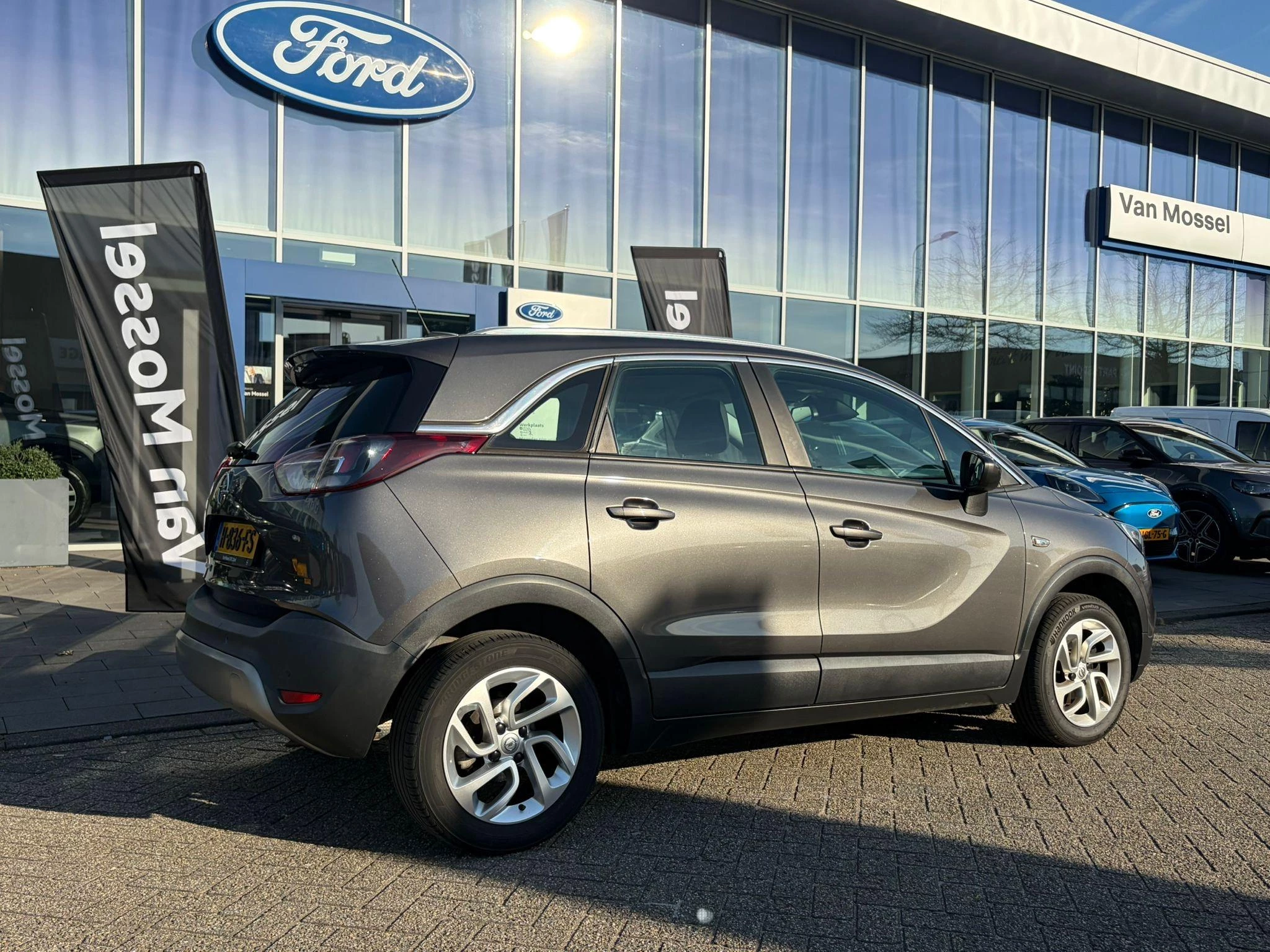 Opel Crossland X