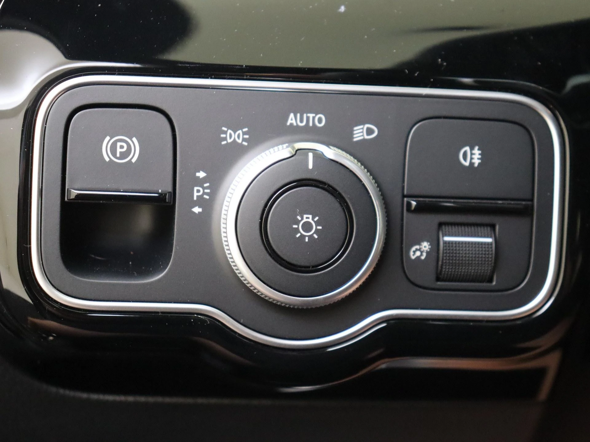 Mercedes-Benz-A-Klasse-image-26