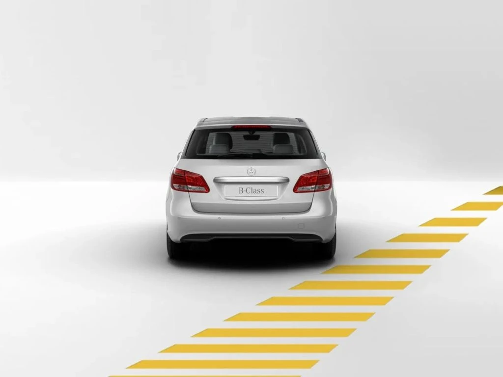Mercedes-Benz-B-Klasse 180-image-4