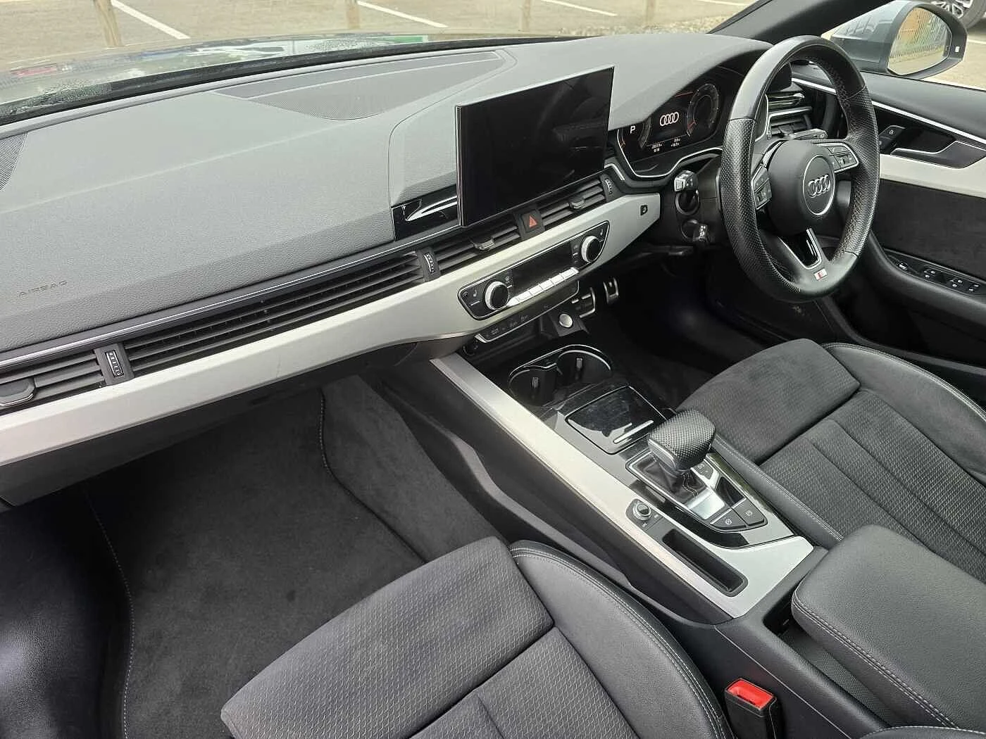 Audi-A4-image-1