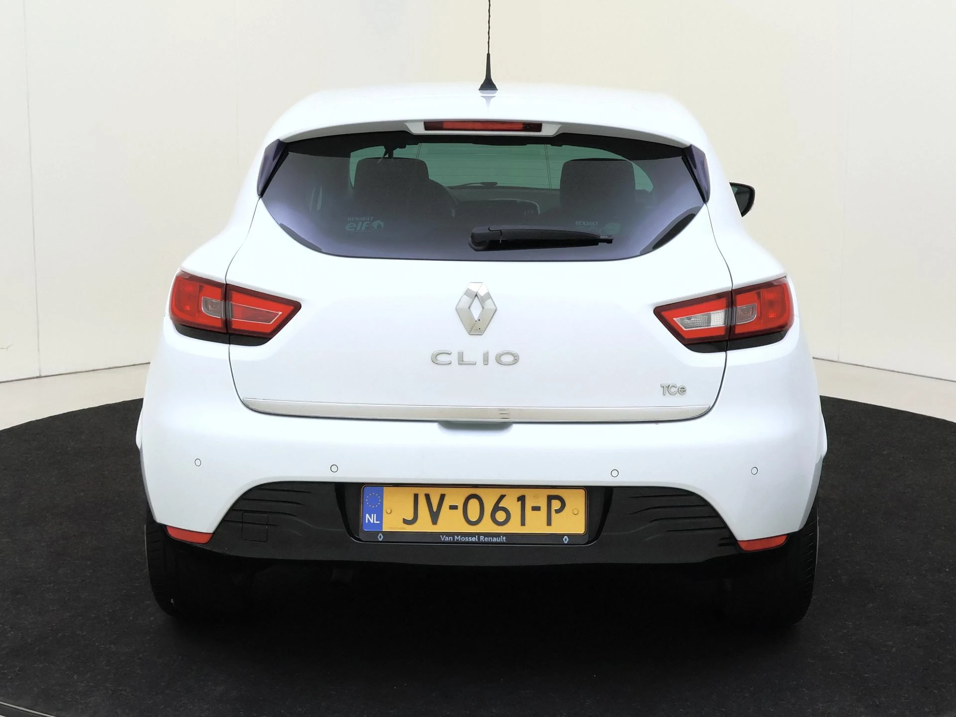 Renault-Clio-image-6