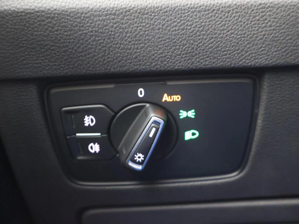 Volkswagen Passat Passat Style 'Business' 2.0TDI 122PK *AUTOMAAT*NAVI*CAMERA*ACC*PDC*APP*-CONNECT*...*