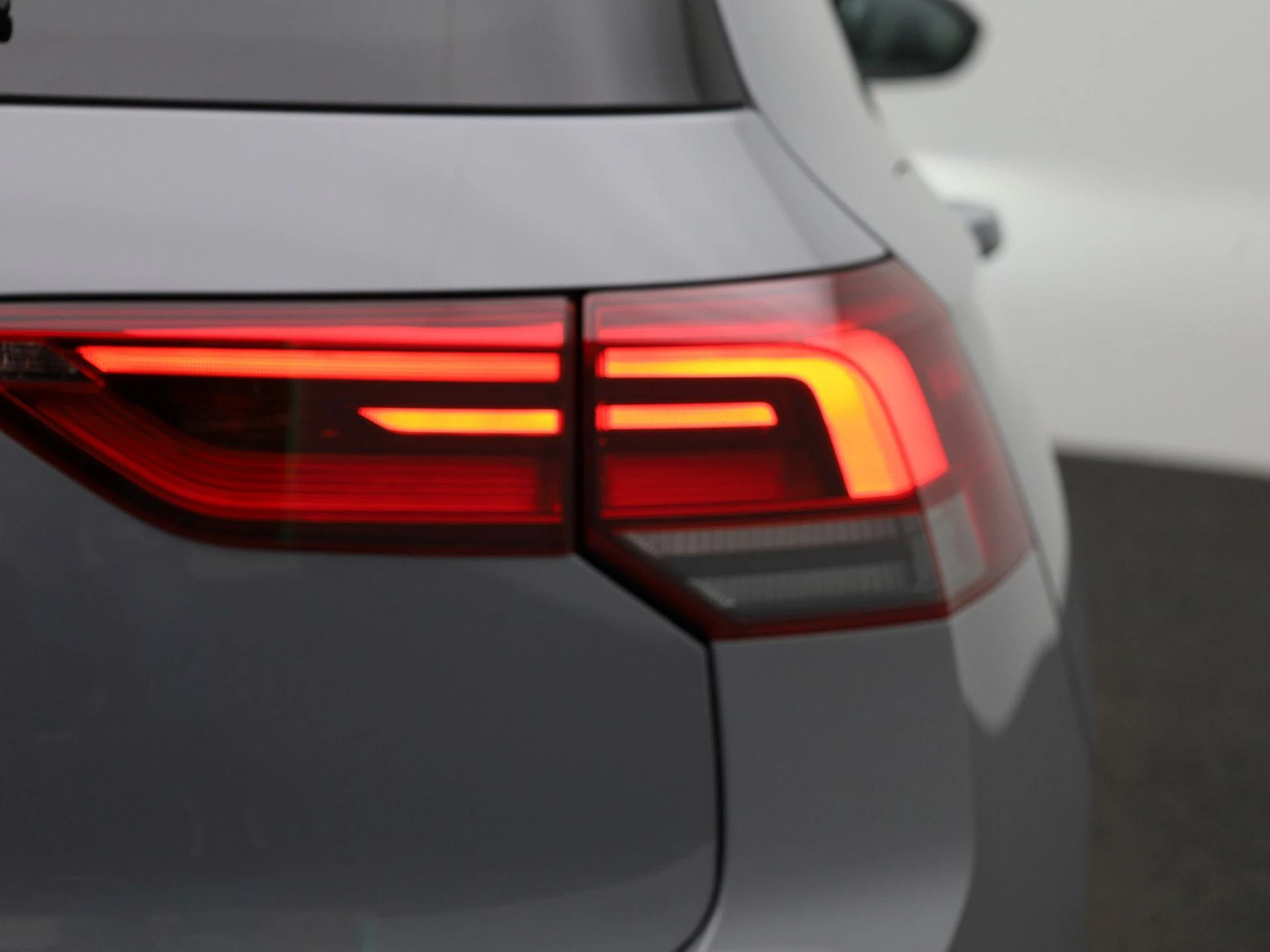 Volkswagen-Golf-image-36