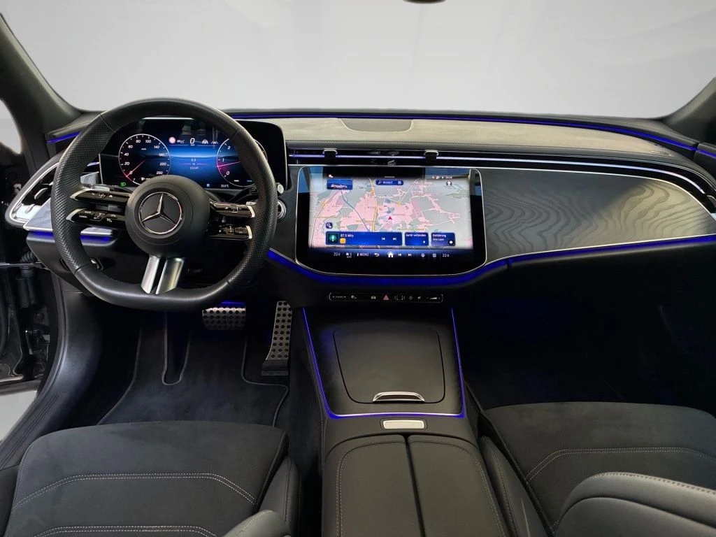 Mercedes-Benz-E-Klasse 220 d-image-11
