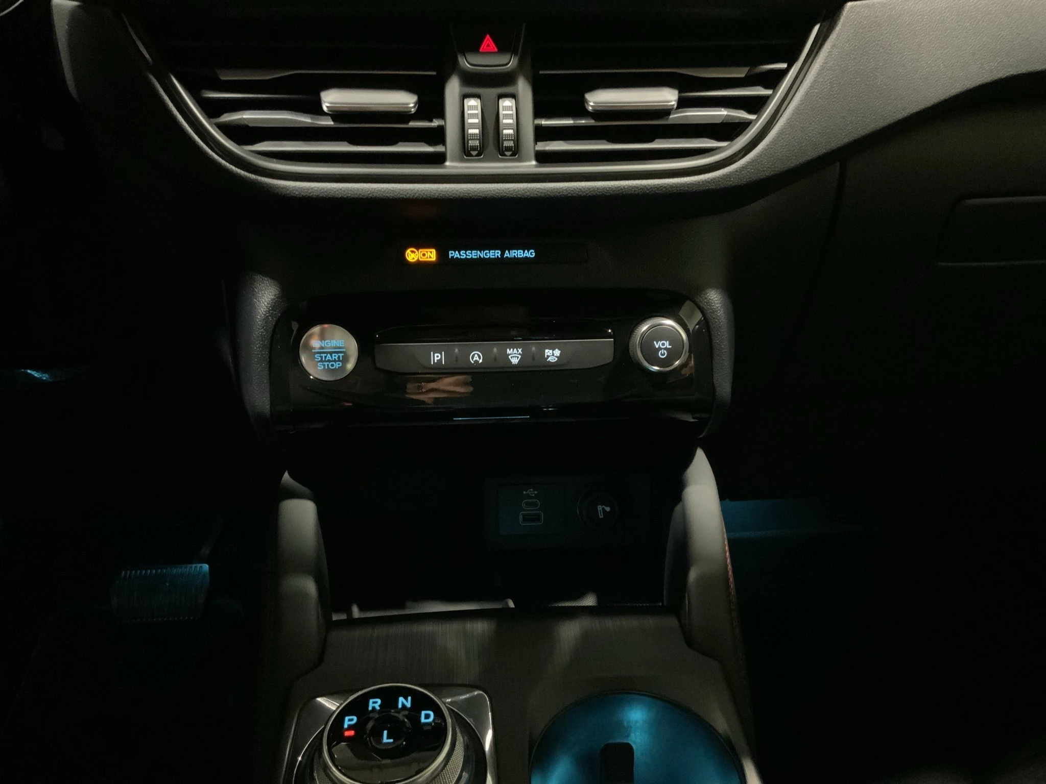 Ford Kuga ST-Line Aut.*KAM*LED-MATRIX*NAVI*GRA*WINTER-PKT.