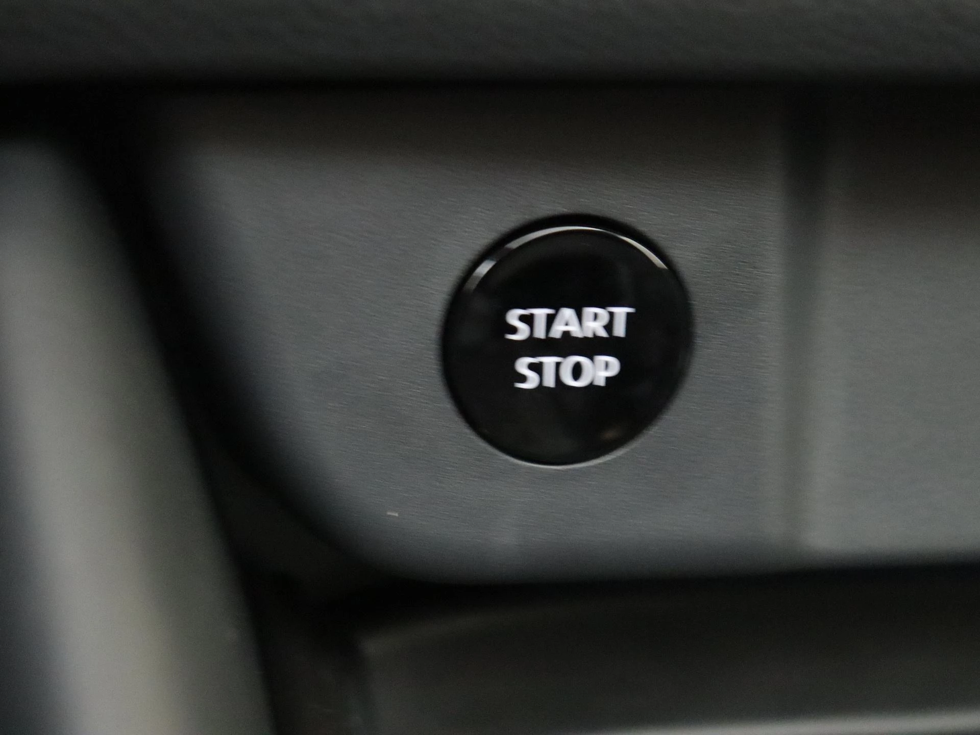 Nissan-QASHQAI-image-21