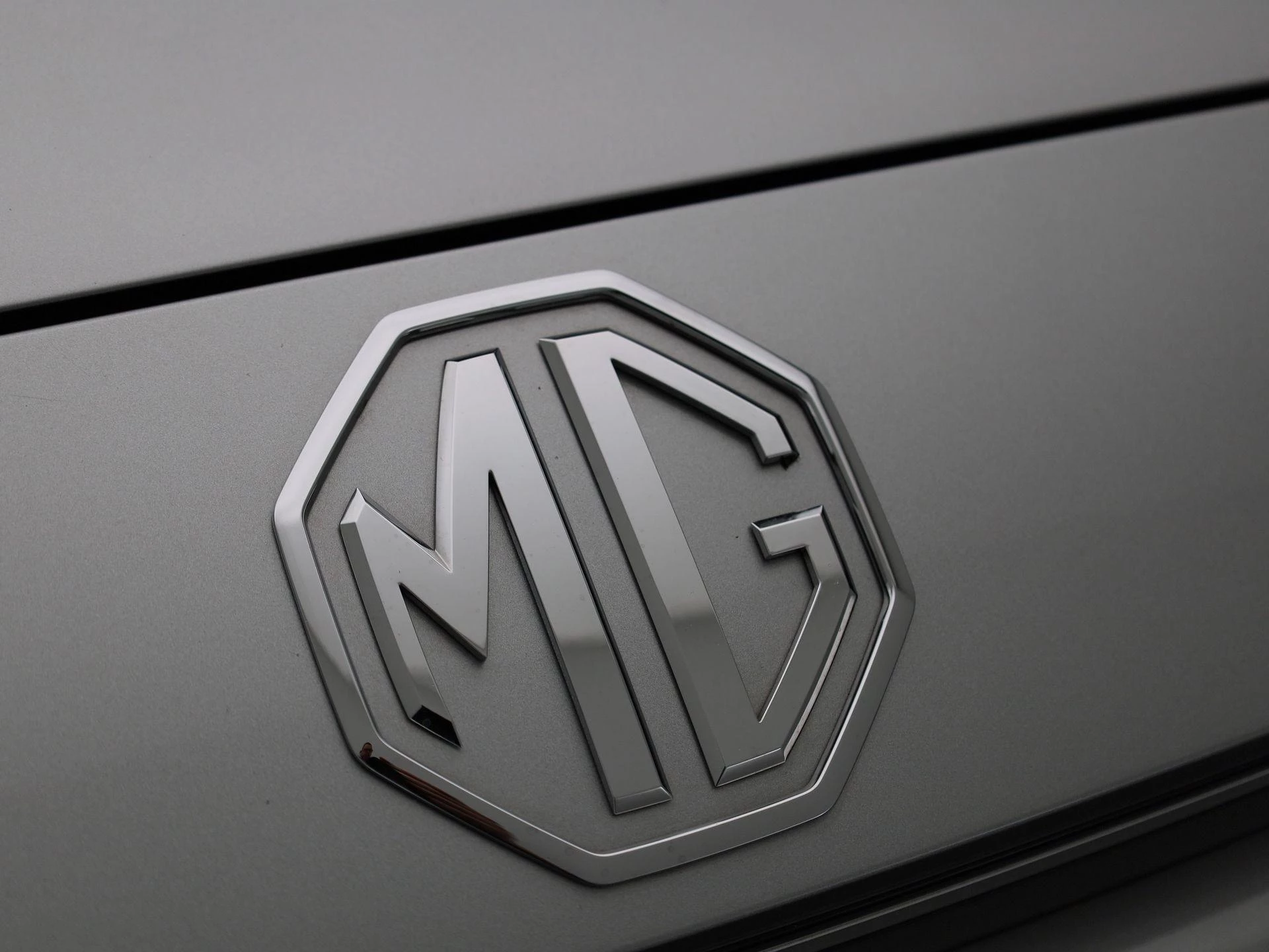 MG ZS 1.5 Hybrid+ Luxury