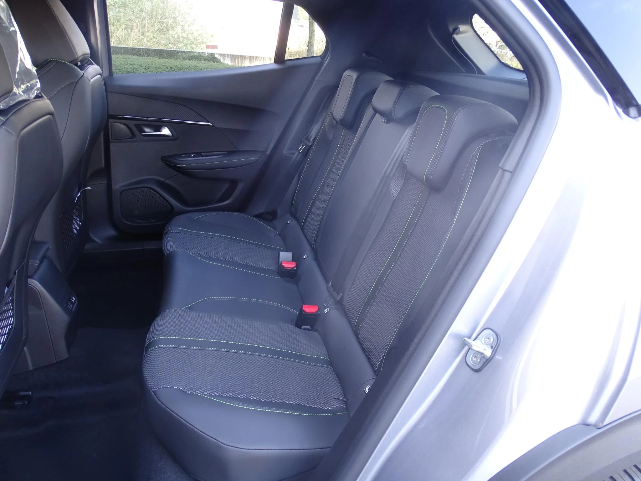 Peugeot-2008-image-14