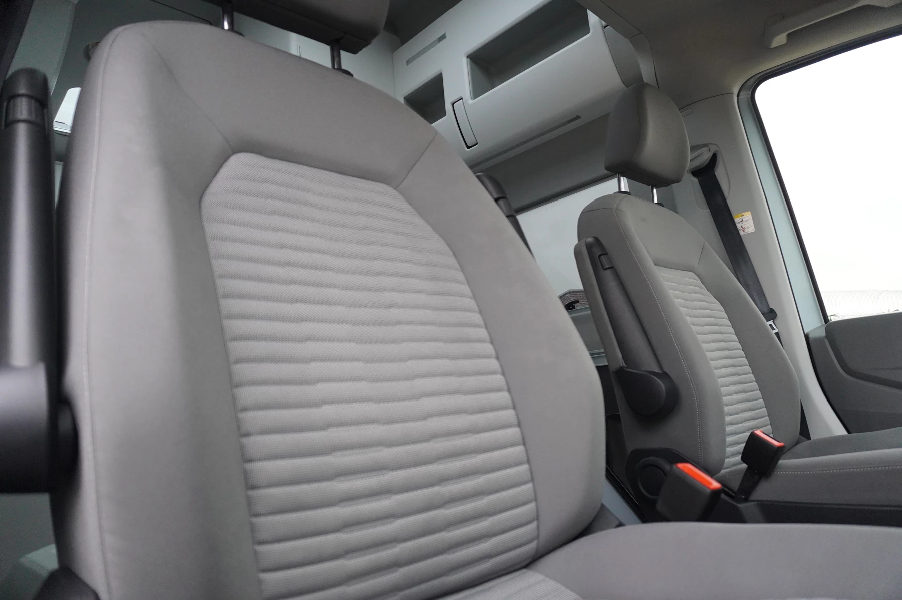 Volkswagen-California-image-35