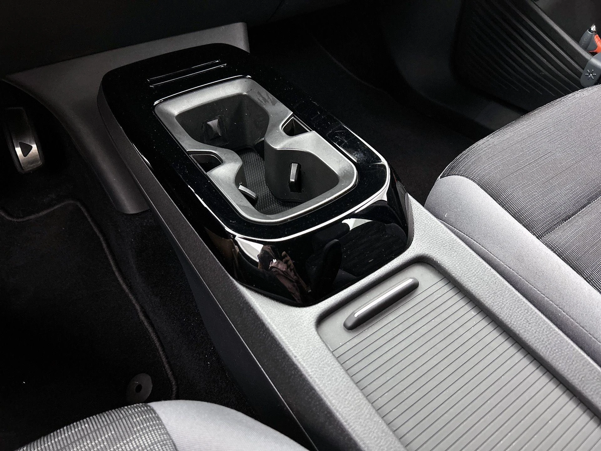 Volkswagen-ID.4-image-29