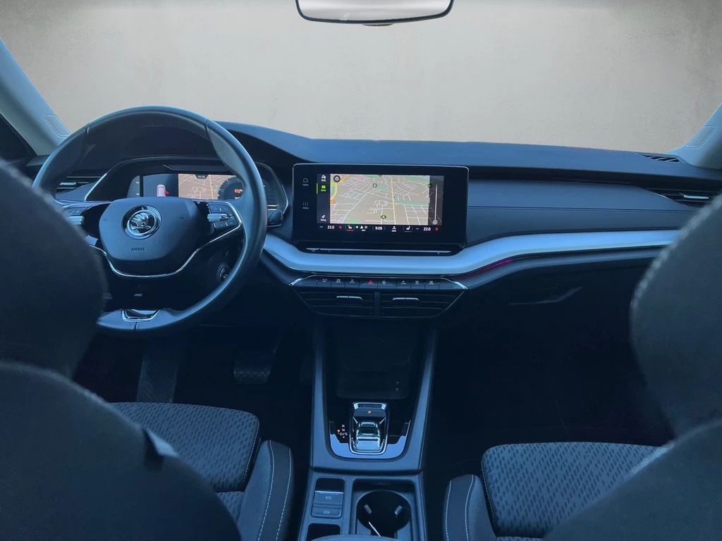 Škoda Octavia Combi 2.0 TDI DSG Ambition *Kamera*AHK*