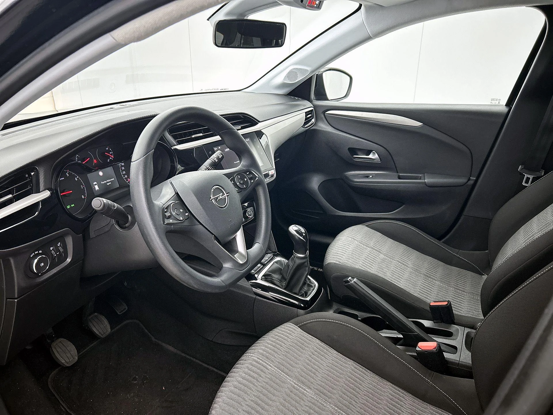 Opel-Corsa-image-13