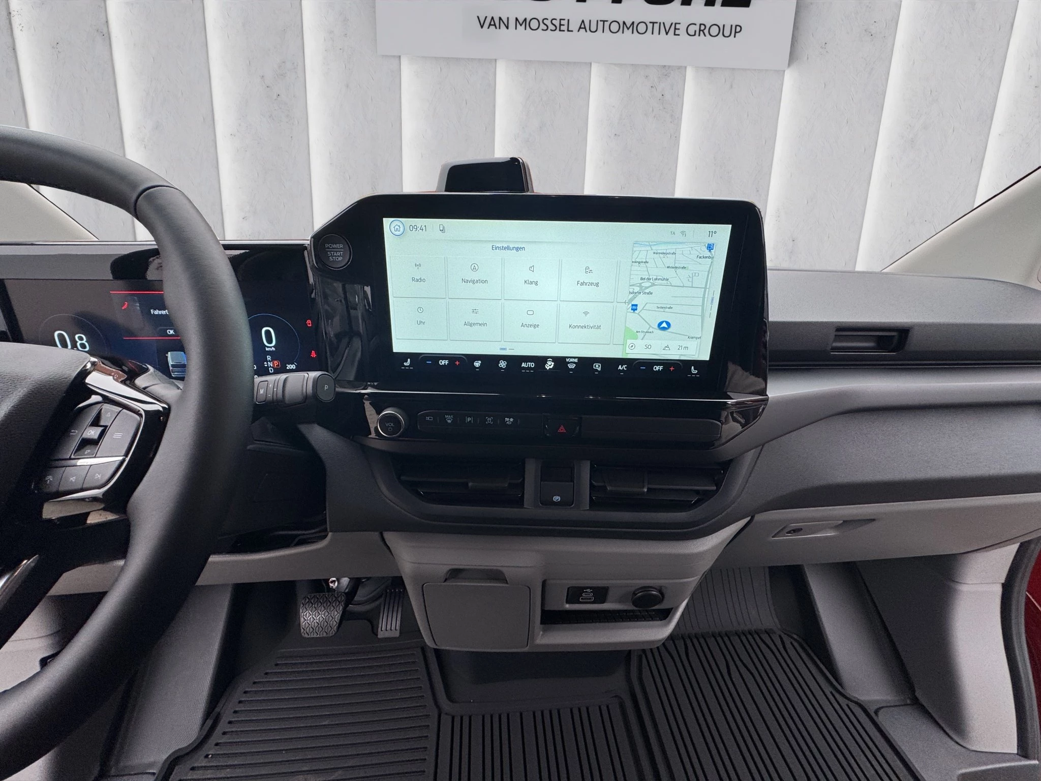 Ford Transit Custom Kastenwagen Sport 320 L1 2.0 l EcoBlue. 8-Gang-Automatik. AWD