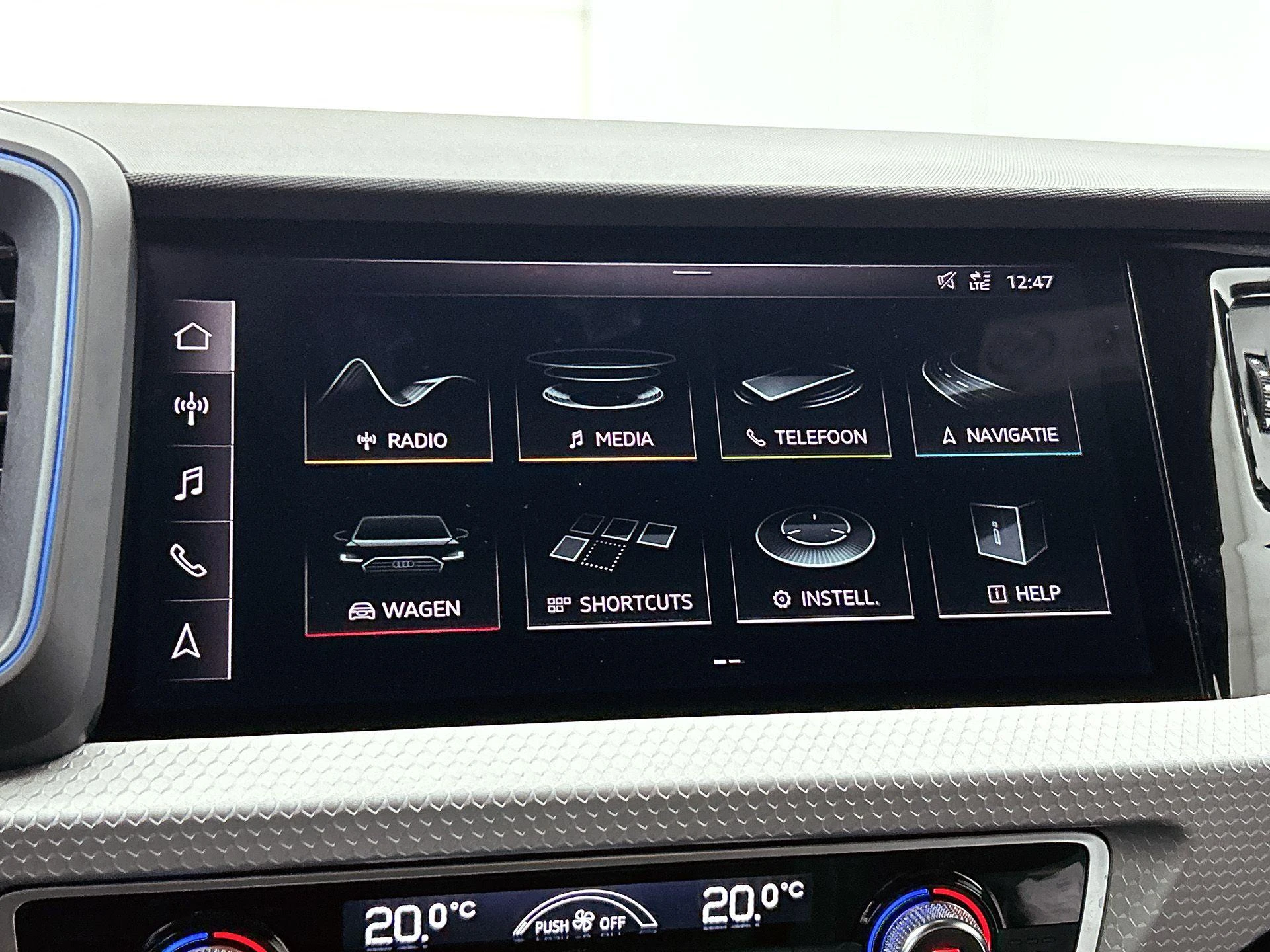 Audi-A1 Sportback-image-17