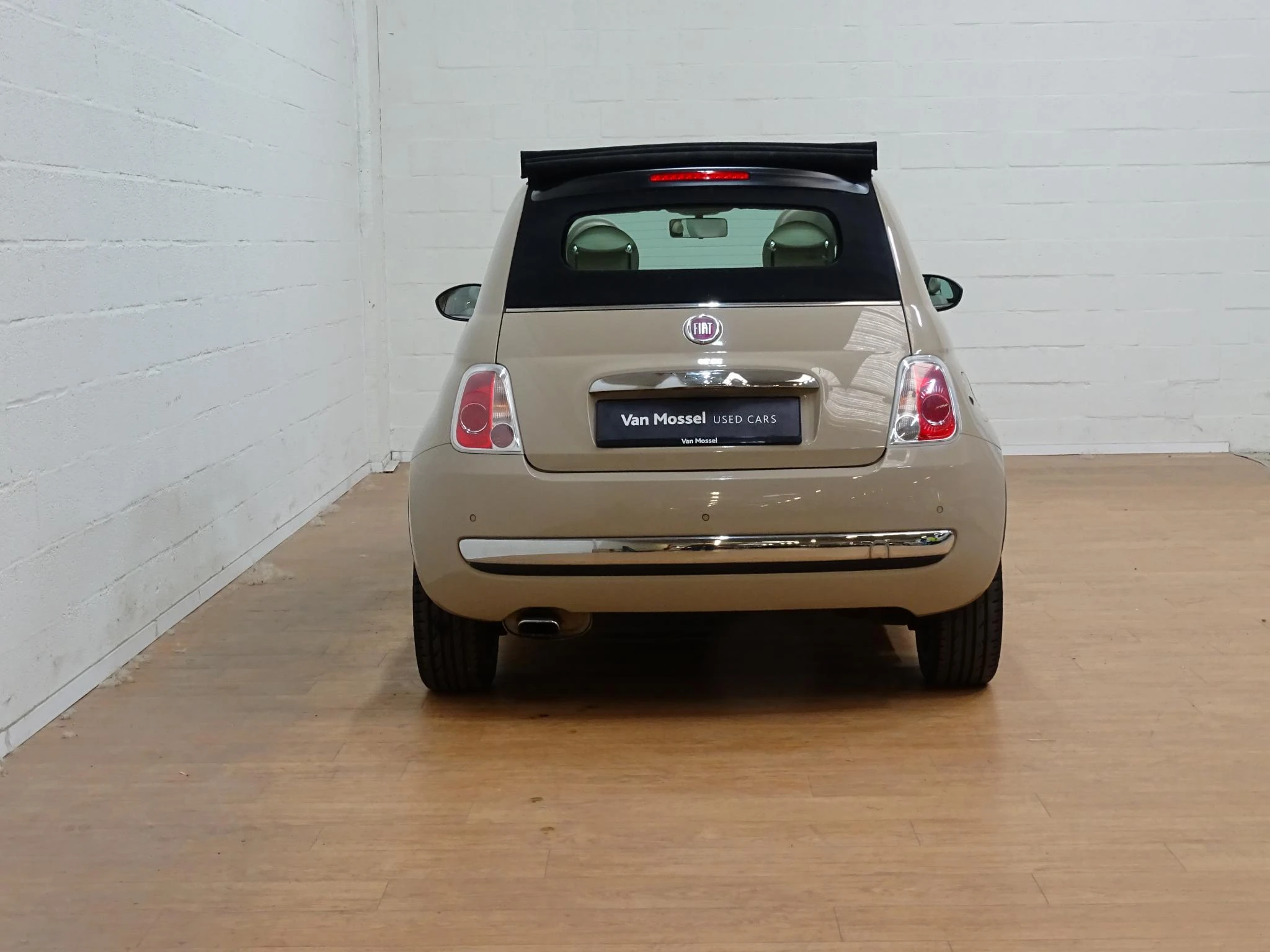 Fiat-500C-image-9