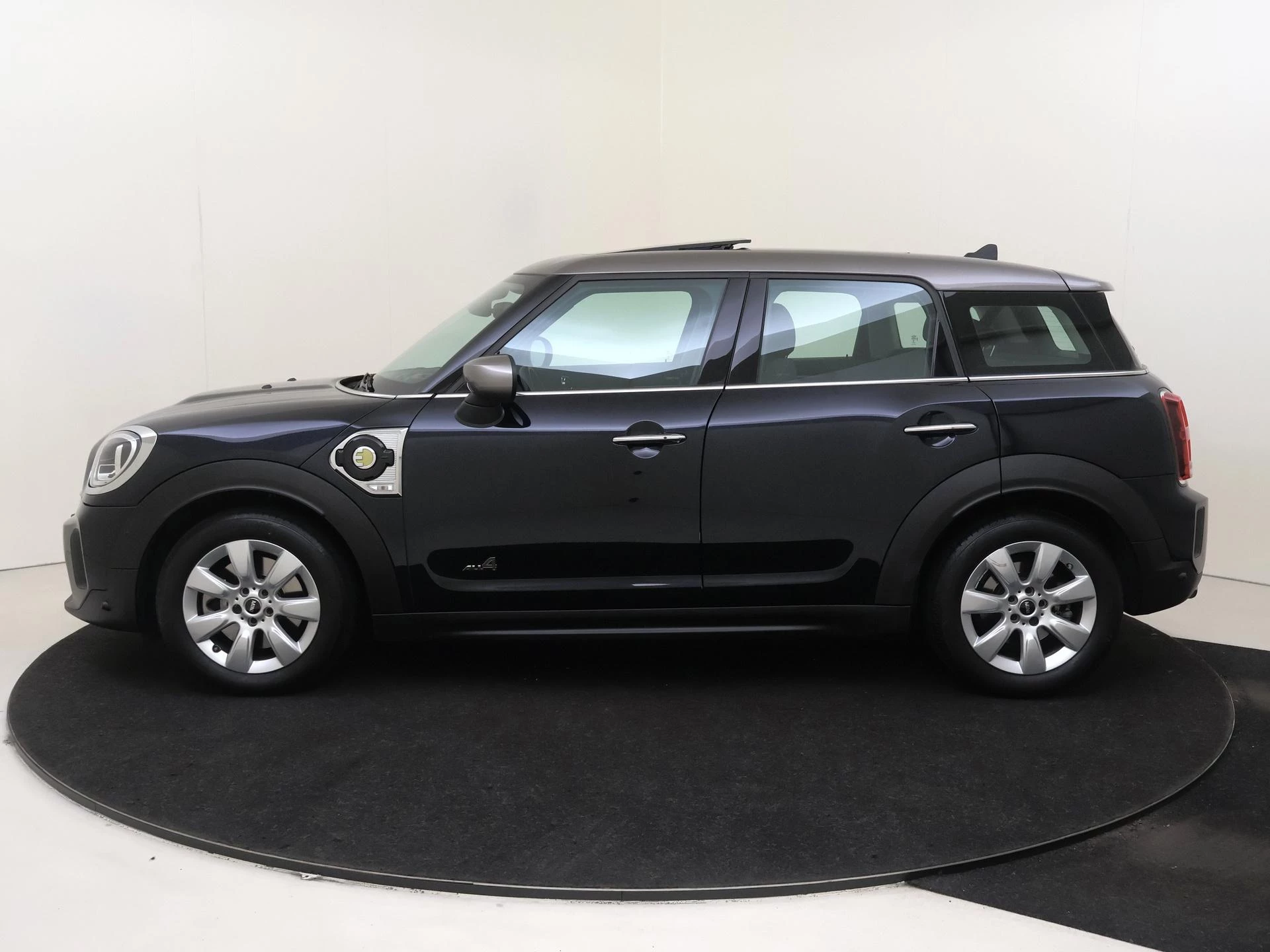 MINI-Countryman-image-7