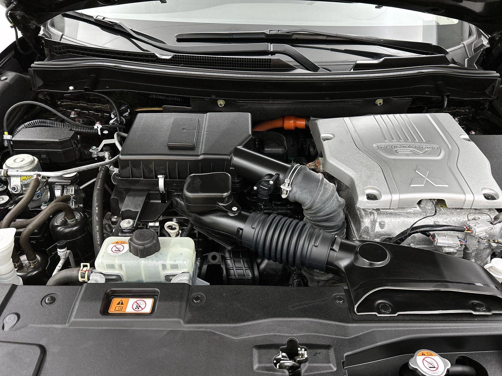Mitsubishi-Outlander-image-29