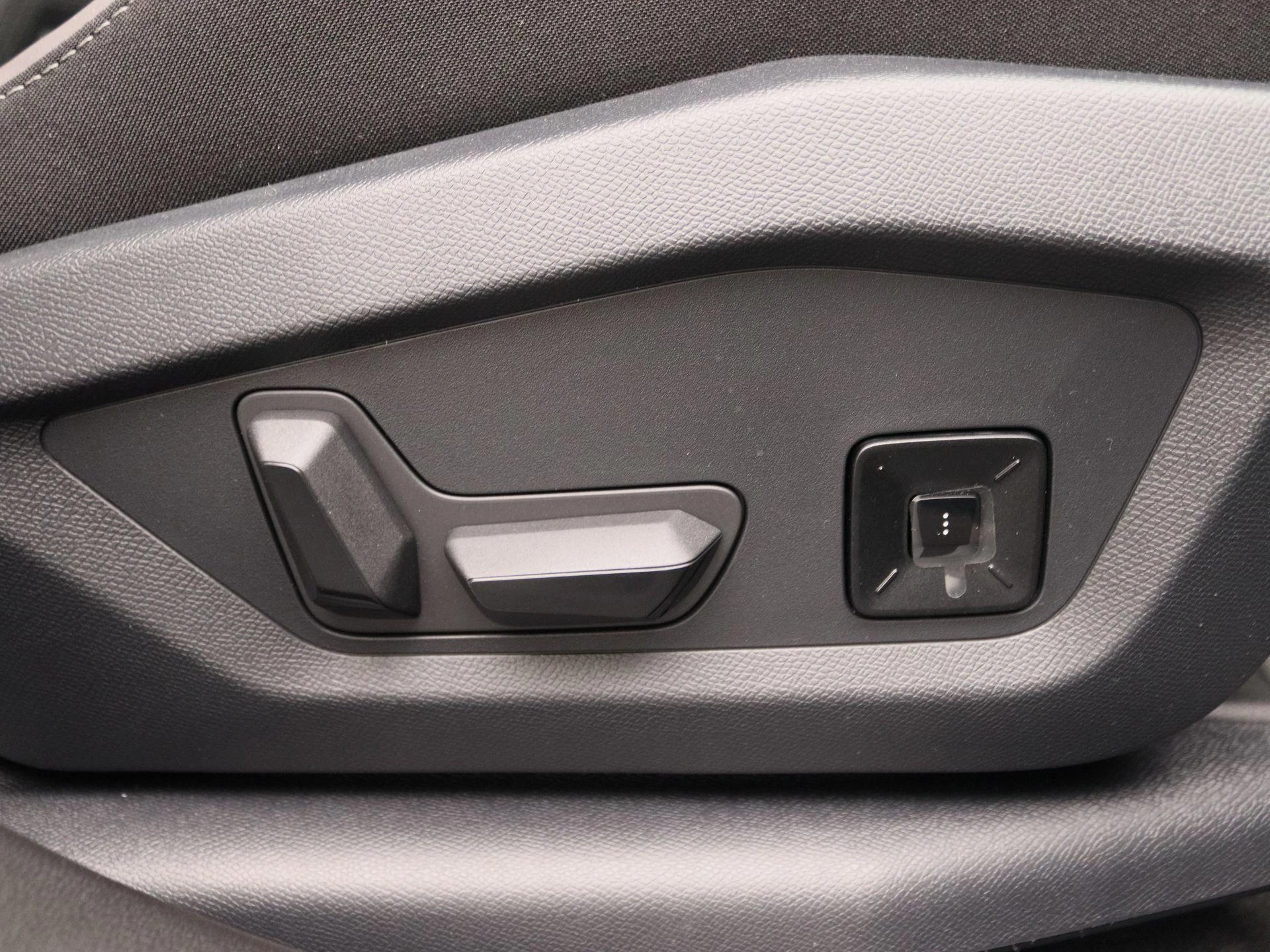Jeep Compass 1.6 e-Hybrid Plug-In First Edition