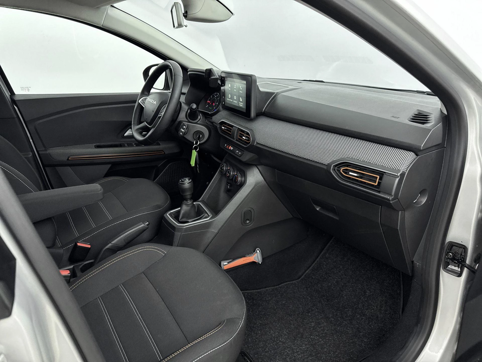 Dacia-Sandero Stepway-image-19