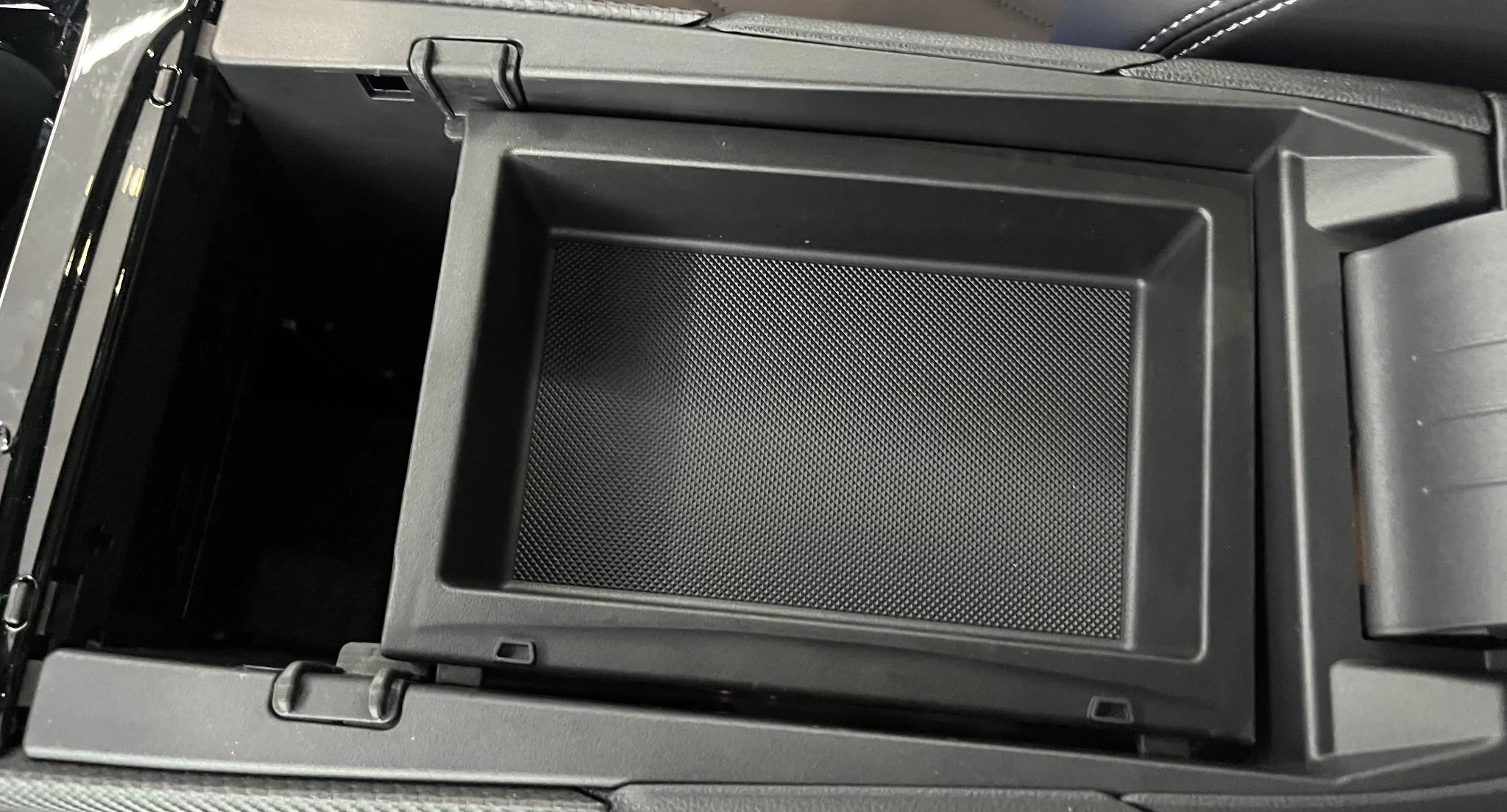 Ford-Explorer-image-23