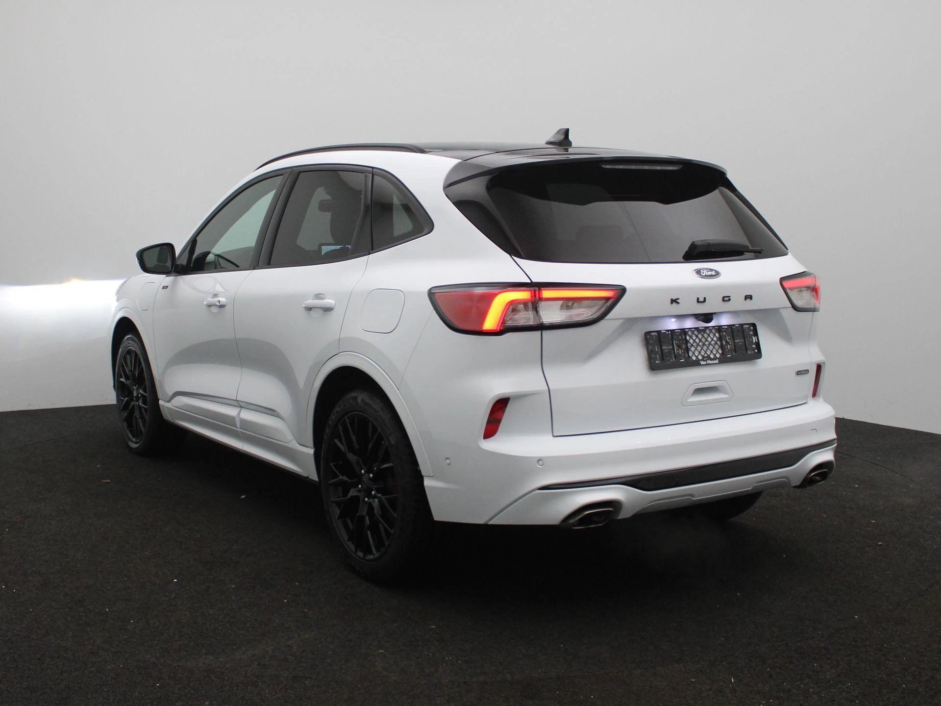 Ford-Kuga-image-2