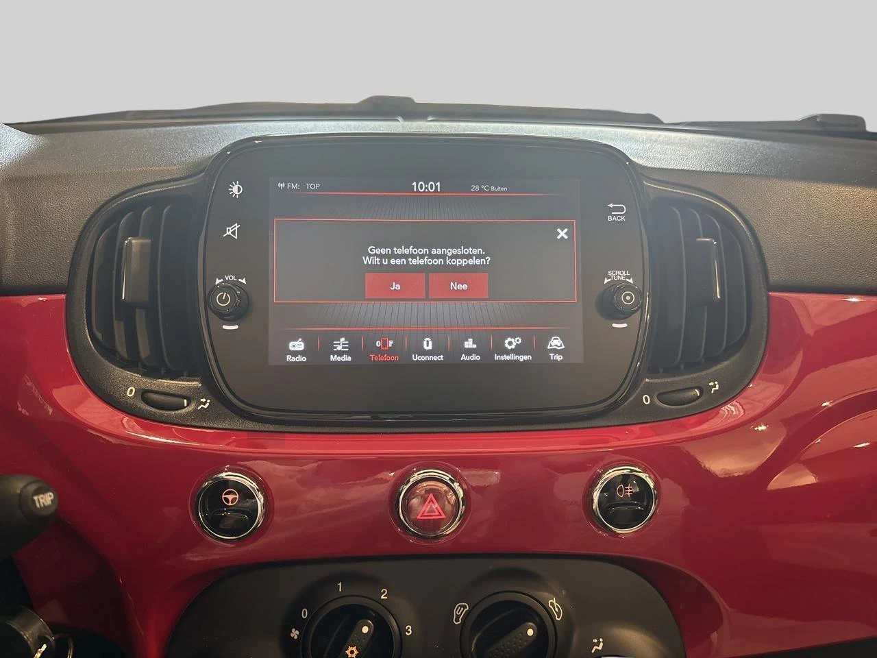 Fiat-500C-image-11