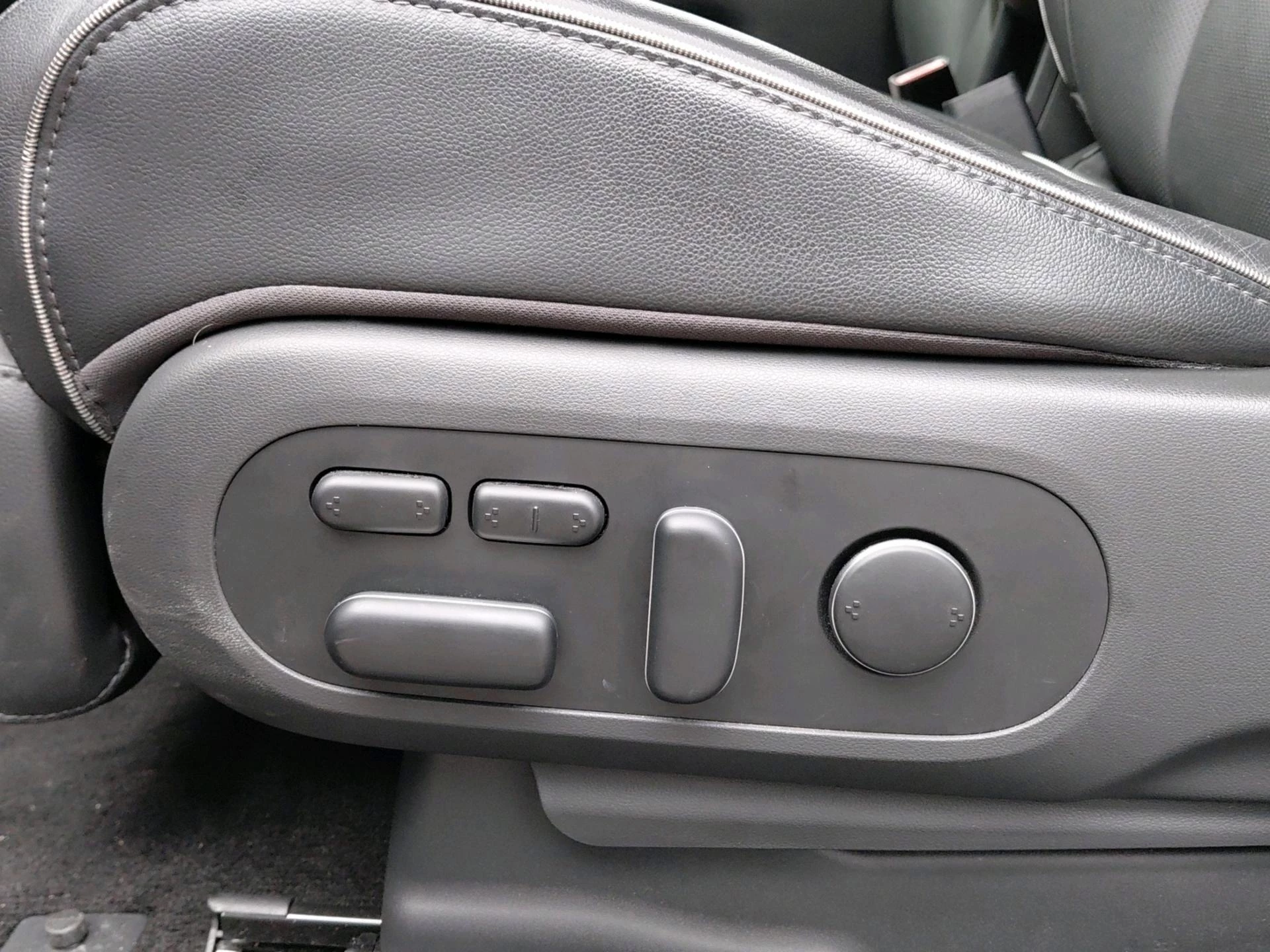 Hyundai-IONIQ 5-image-17