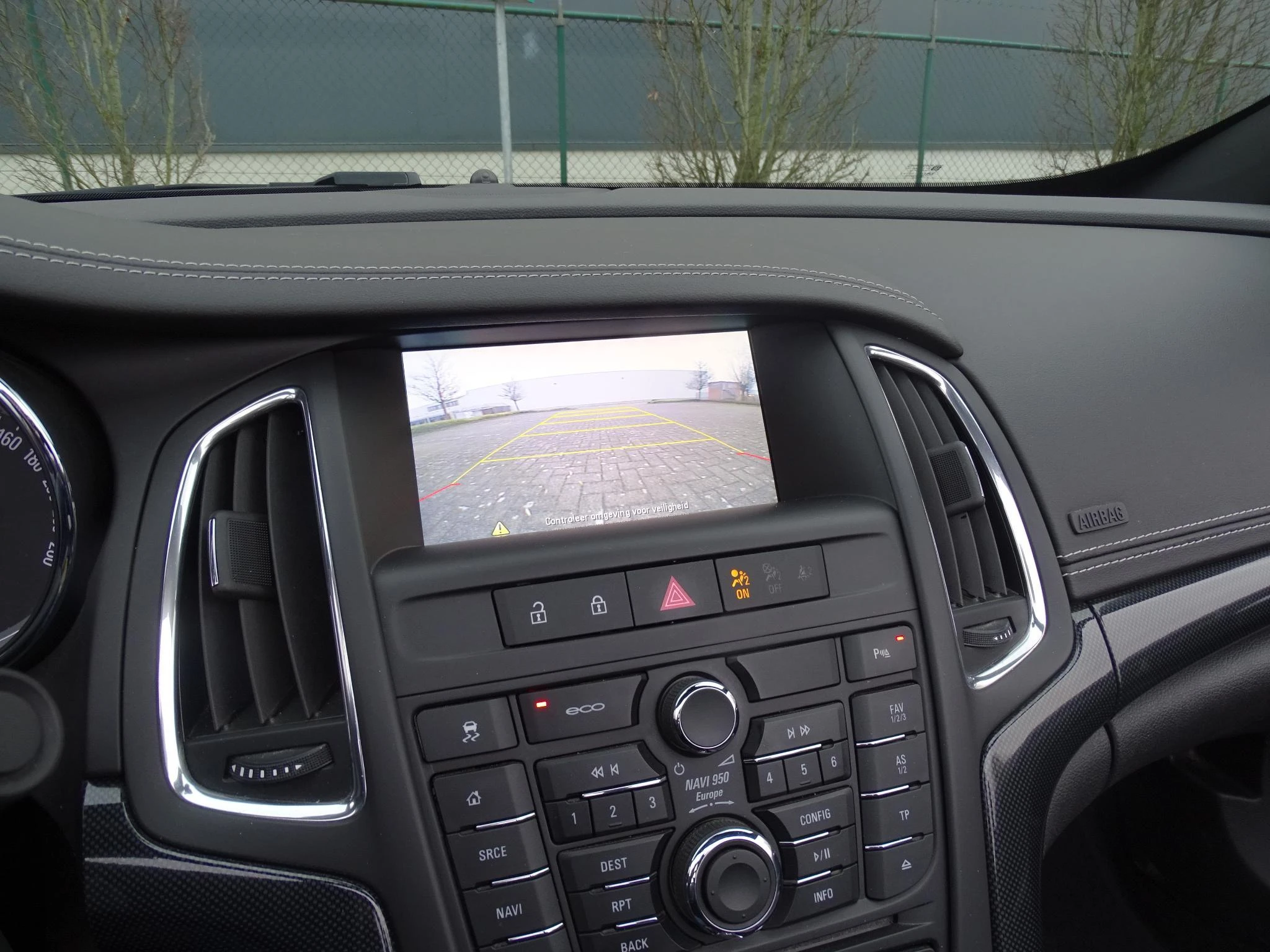 Opel-Cascada-image-17