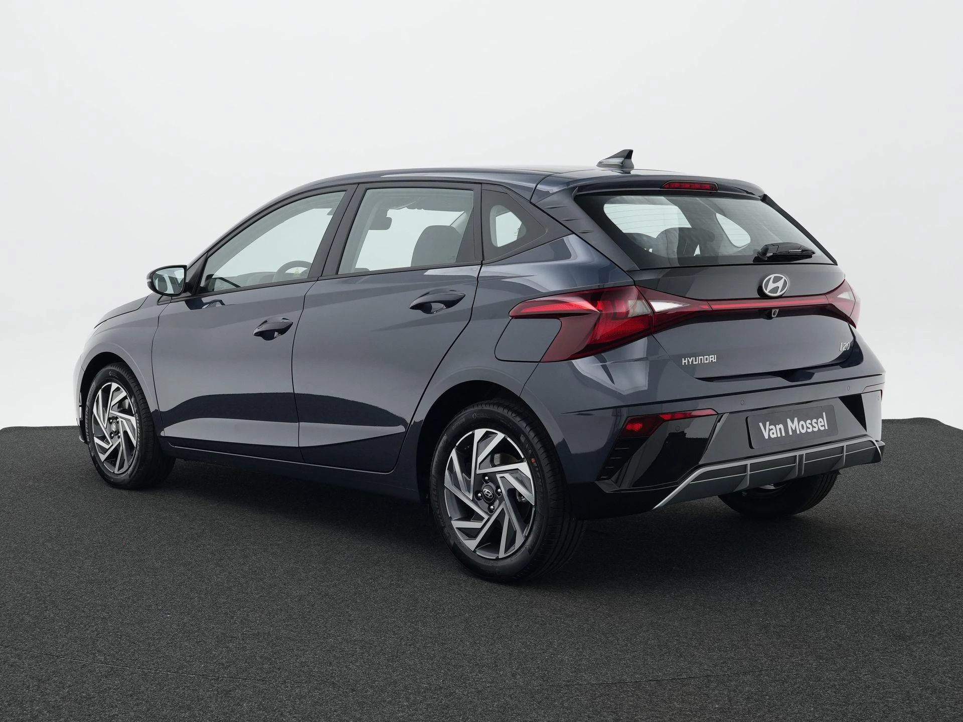 Hyundai-i20-image-1