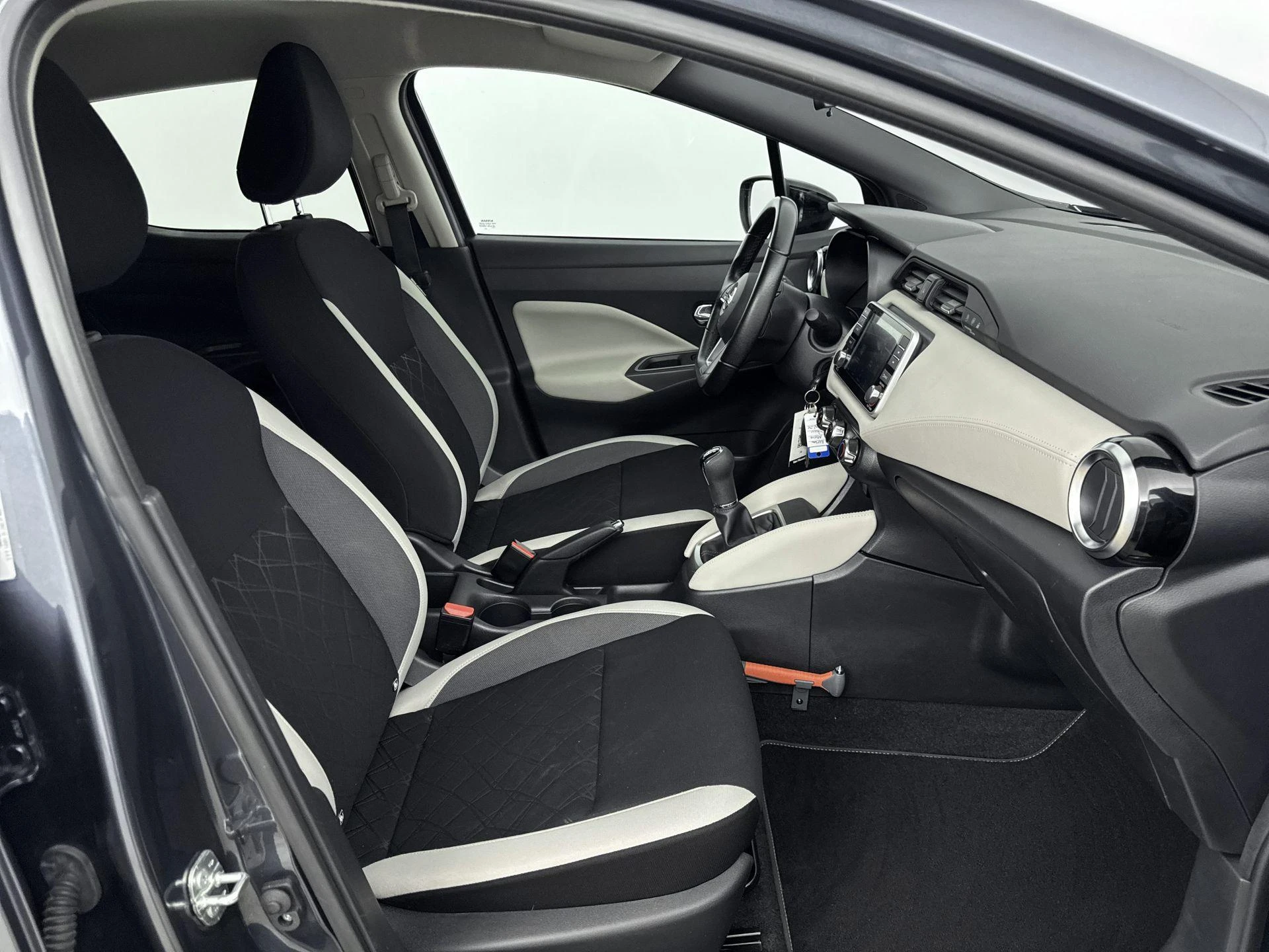 Nissan-Micra-image-24