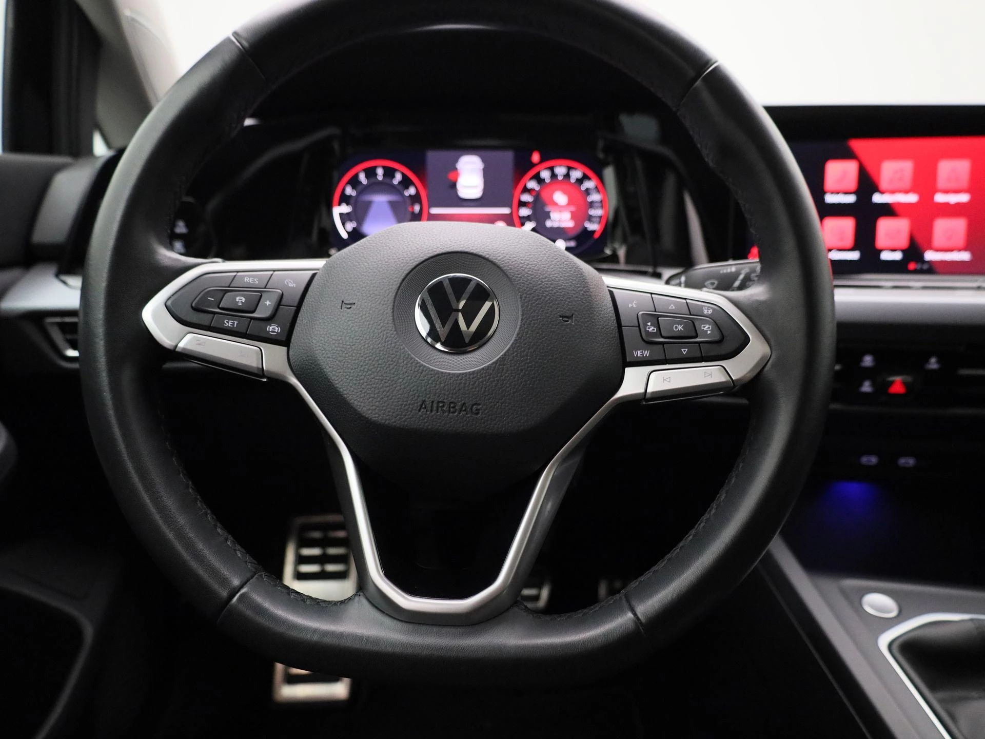 Volkswagen Golf VIII 1.0 TSI 81kW Active