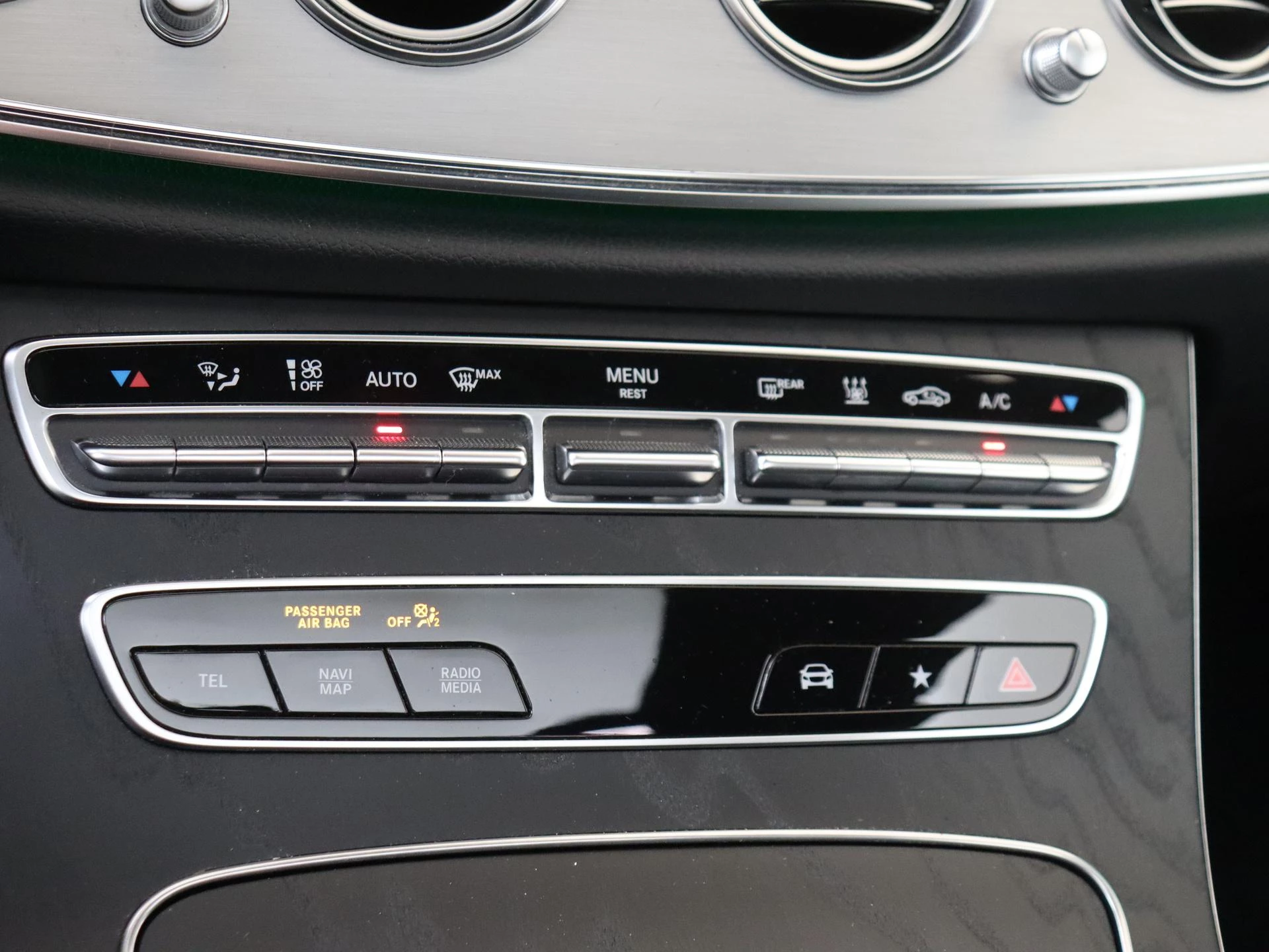 Mercedes-Benz-E-Klasse-image-18