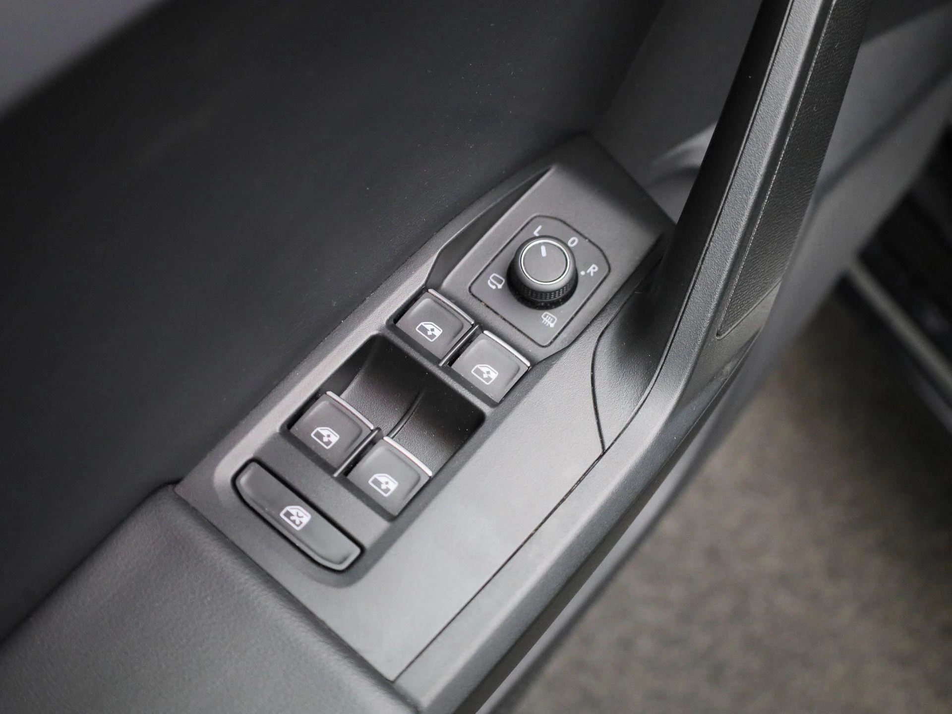 SEAT Leon Sportstourer 1.0 TSI FR Business Intense