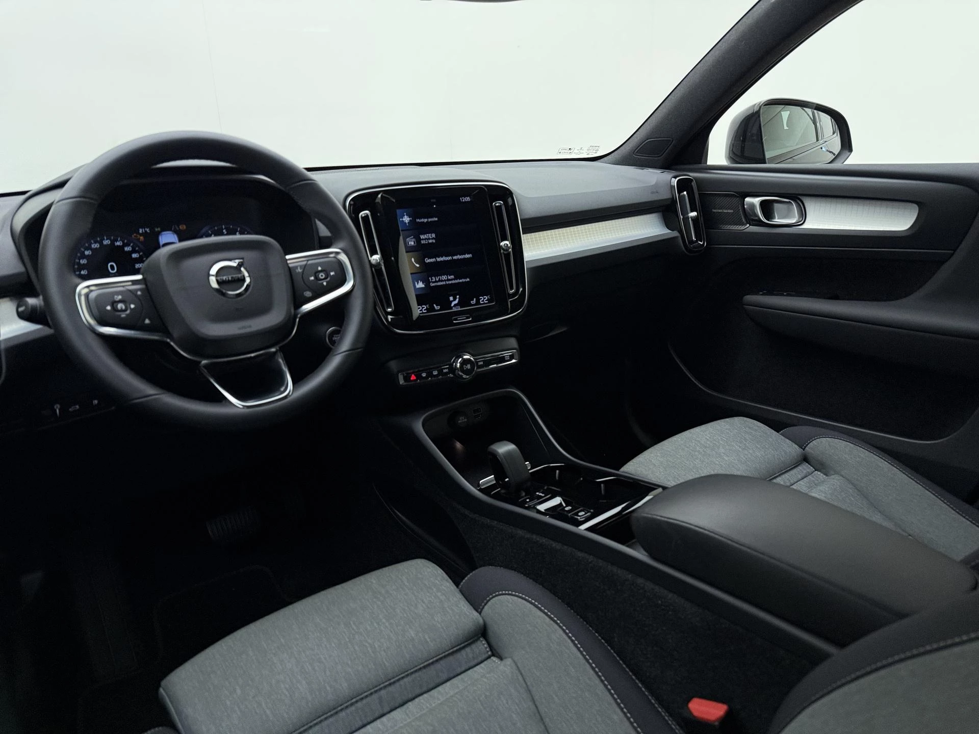 Volvo XC40 1.5 T4 Plug-in hybrid Plus Dark