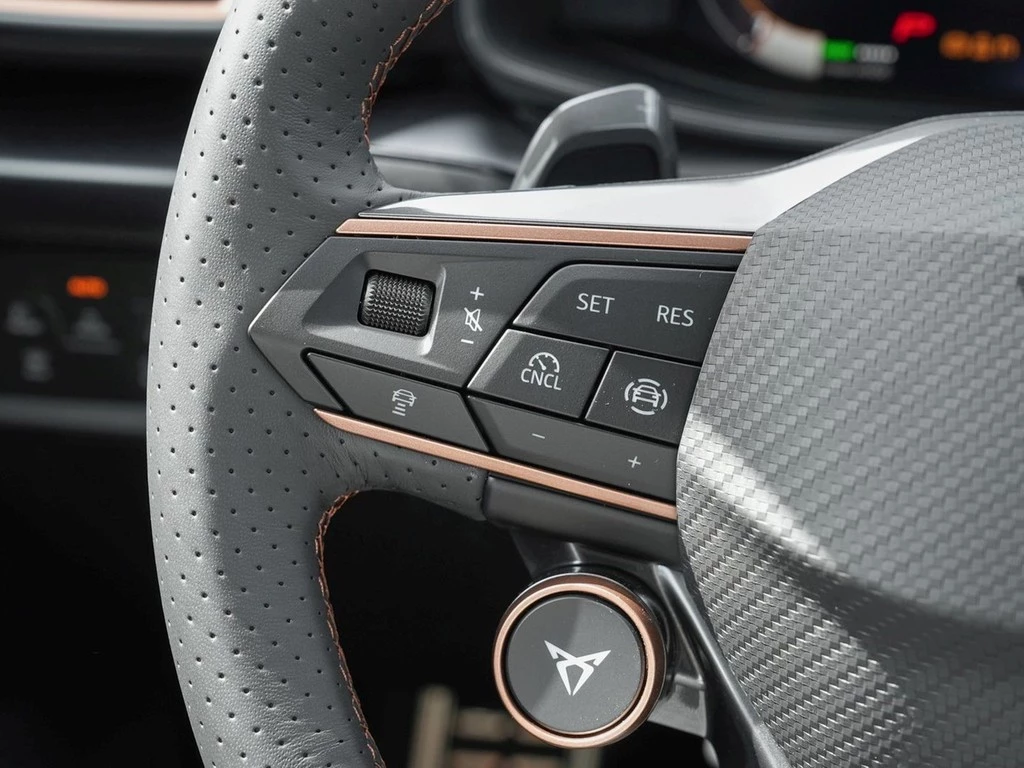 CUPRA Formentor VZ 1.5 e-Hybrid 200kW/272PS 6-Gang-DSG