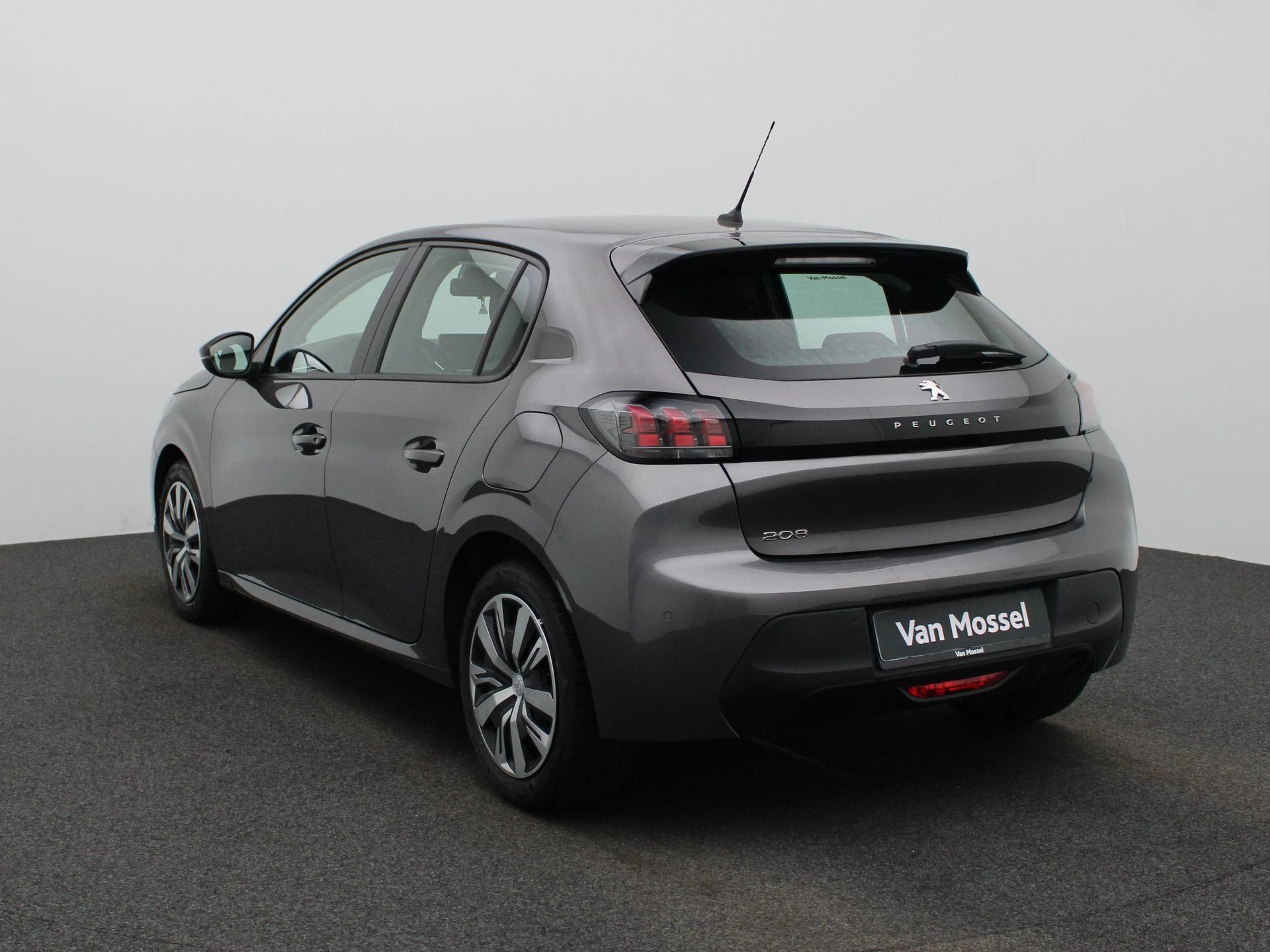 Peugeot-208-image-1