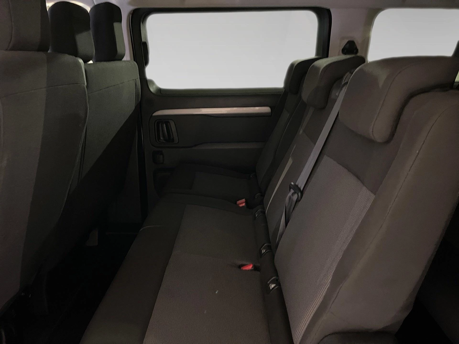 Opel-Zafira-image-10