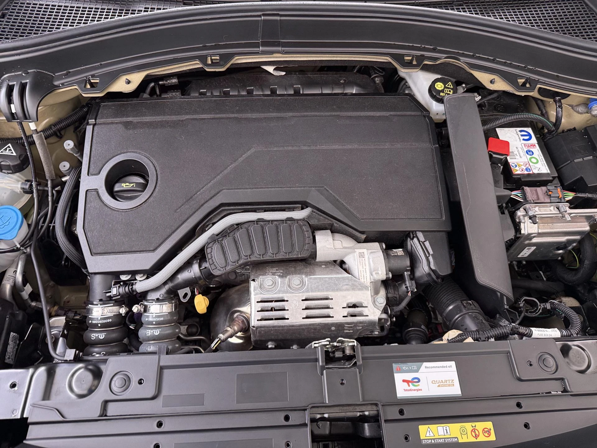 Opel-Frontera-image-15