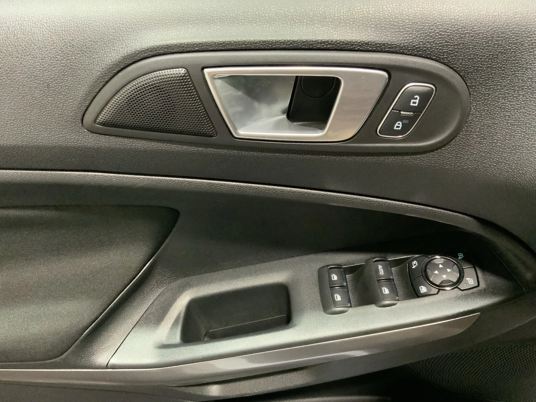 Ford-EcoSport-image-15