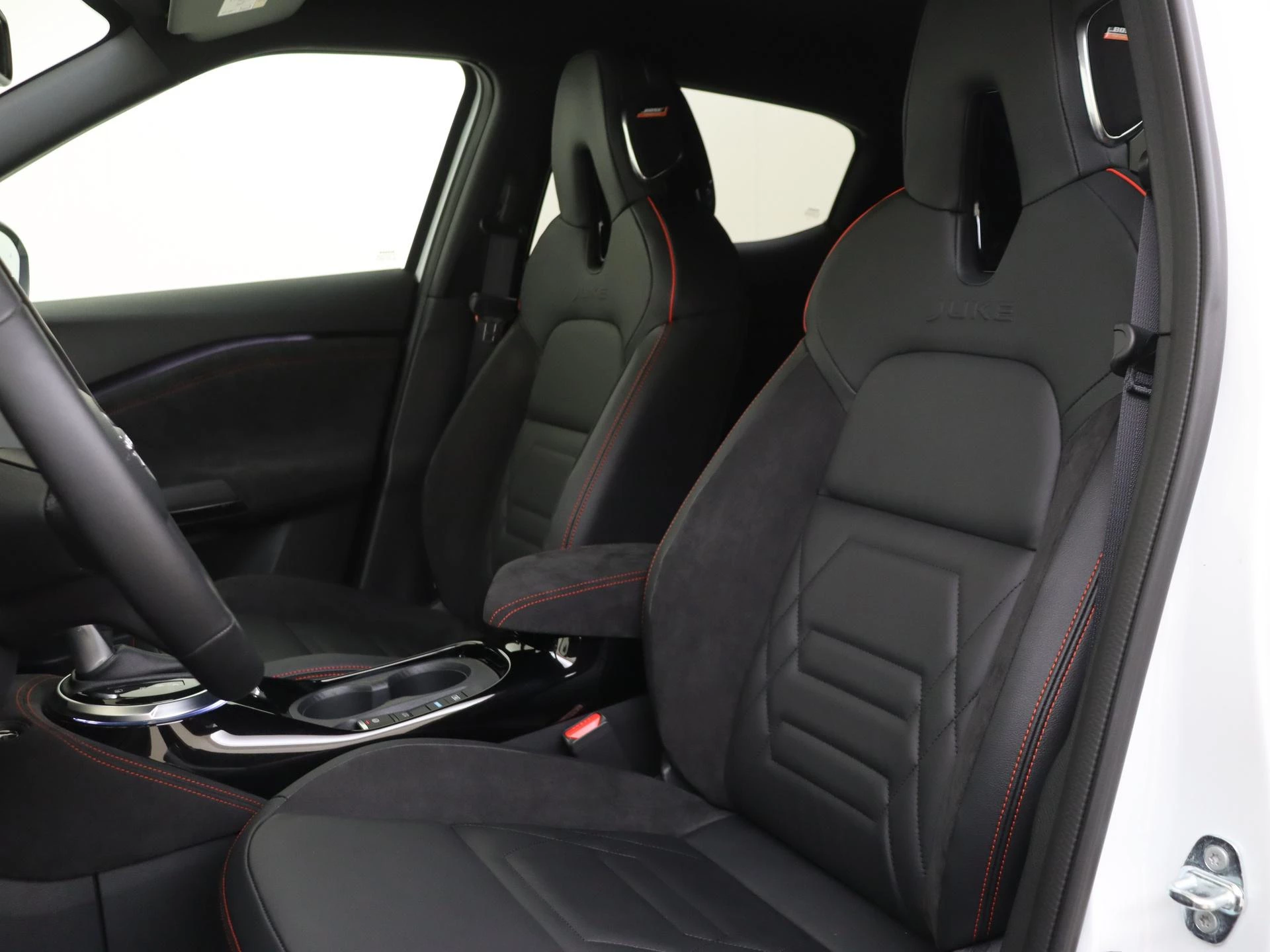 Nissan-Juke-image-13