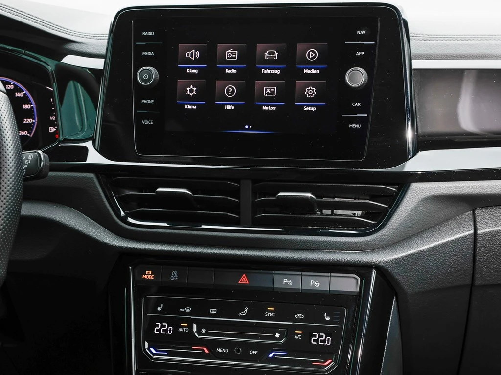 Volkswagen-T-Roc-image-10