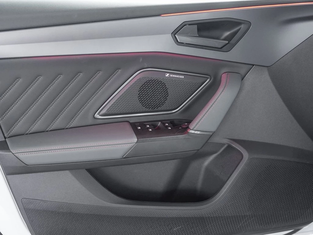 CUPRA Leon 2.0 TSI DSG VZ Extreme Navi/Pano/RFK/DCC