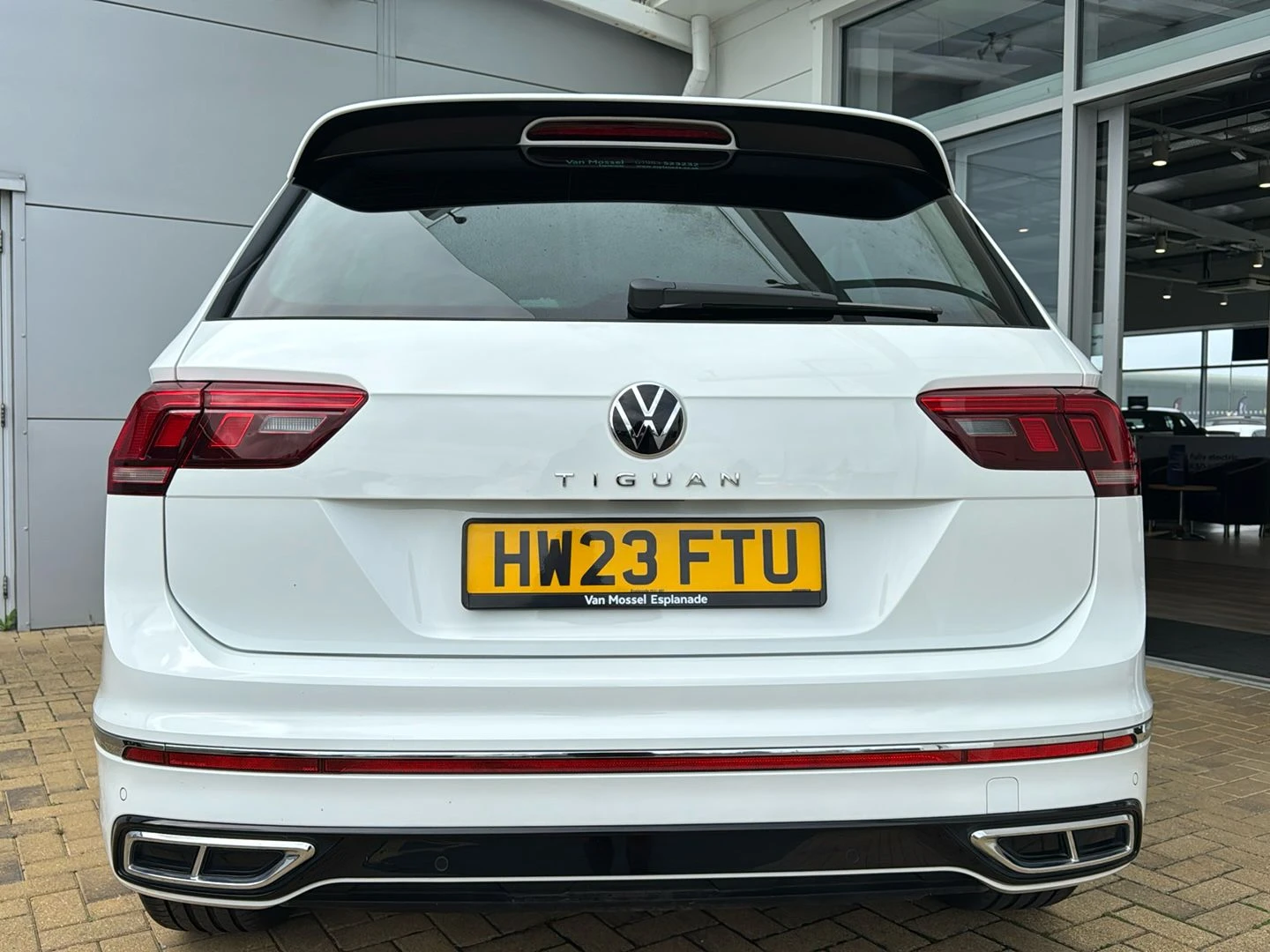 Volkswagen-Tiguan-image-5