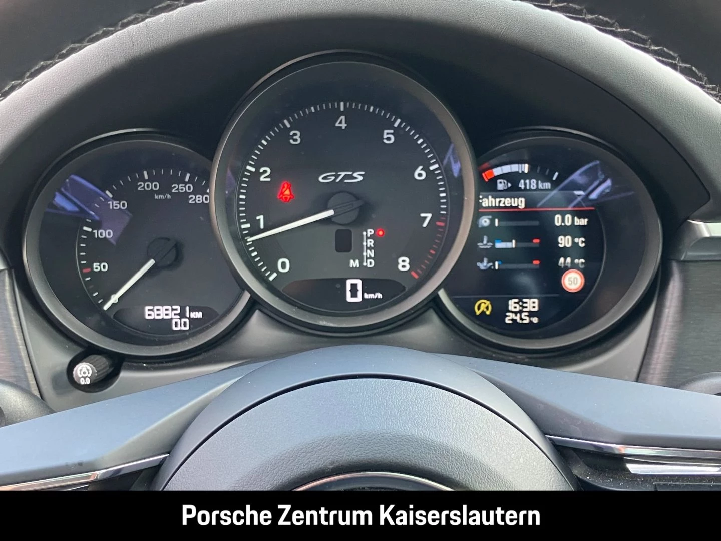 Porsche Macan GTS Standheizung SurroundView Luftfederung gts