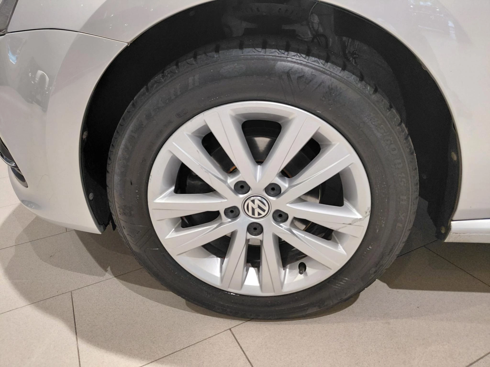 Volkswagen Polo 1.2 TSI Comfortline Business R