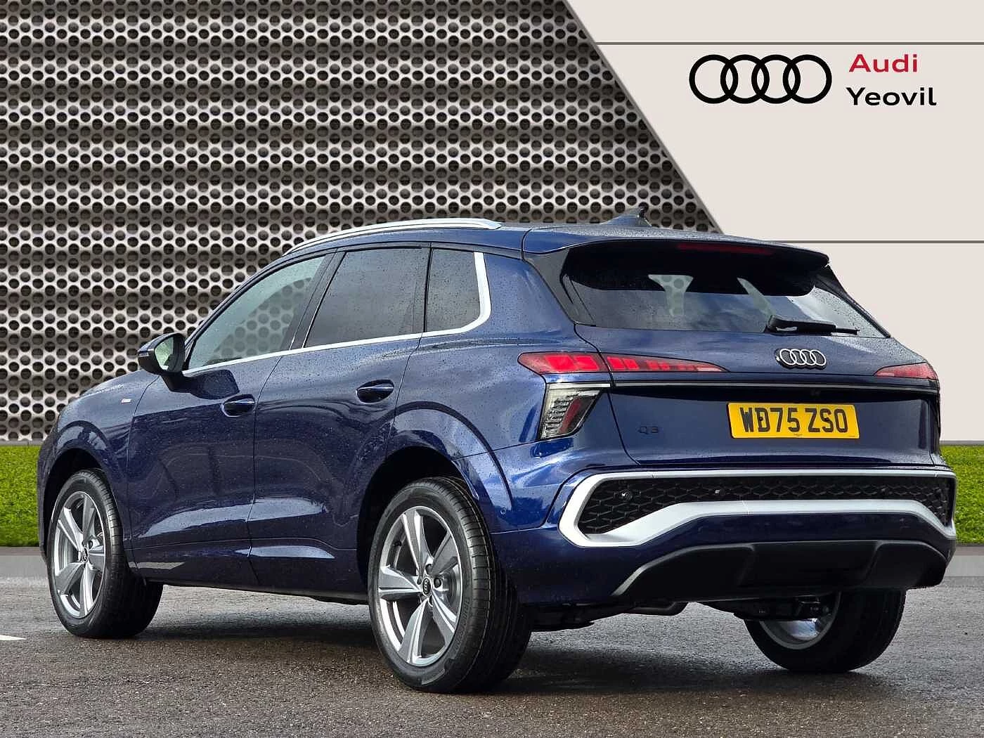 Audi-Q3-image-2