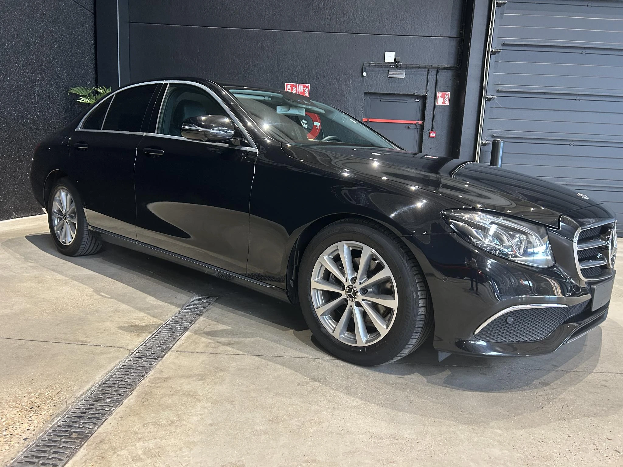 Mercedes-Benz-Classe E-image-5