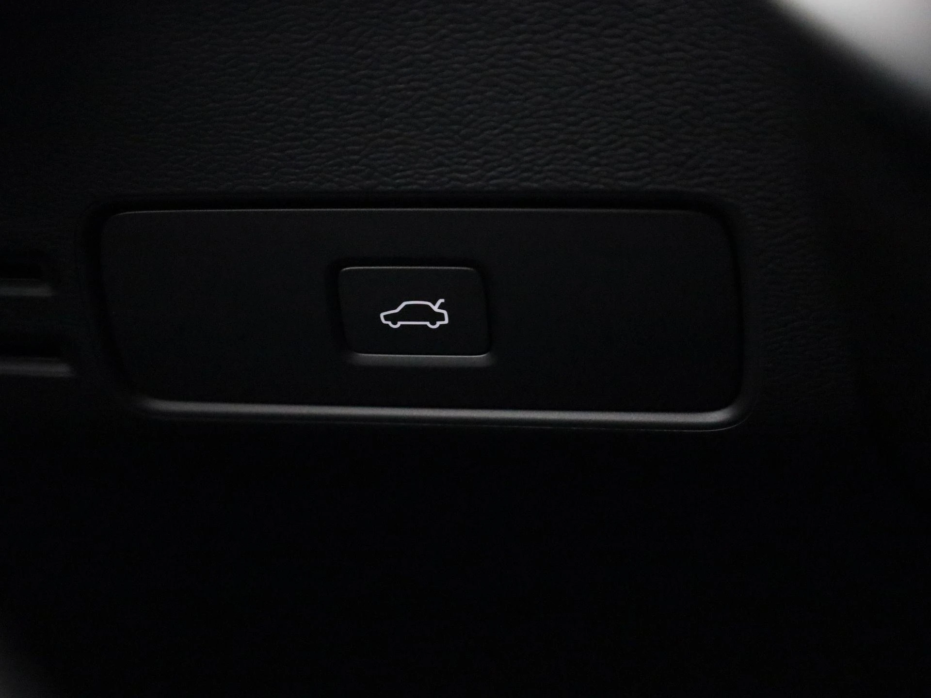 Volvo-XC40-image-23